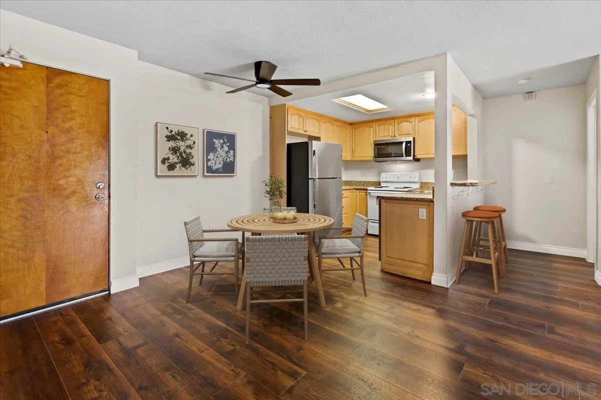 Photo #5: 250033423 Listing 