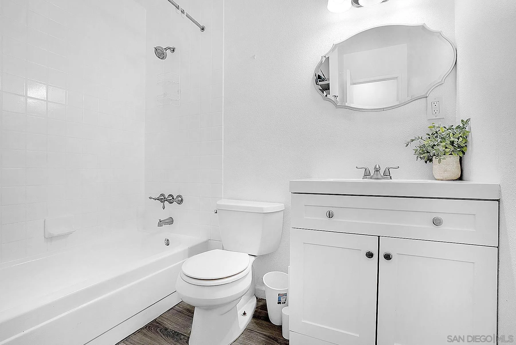 https://cdn.realtyfeed.com/cdn/127/250033425/6a4c27339aac993d12d9e5e7c68da1a7.webp
