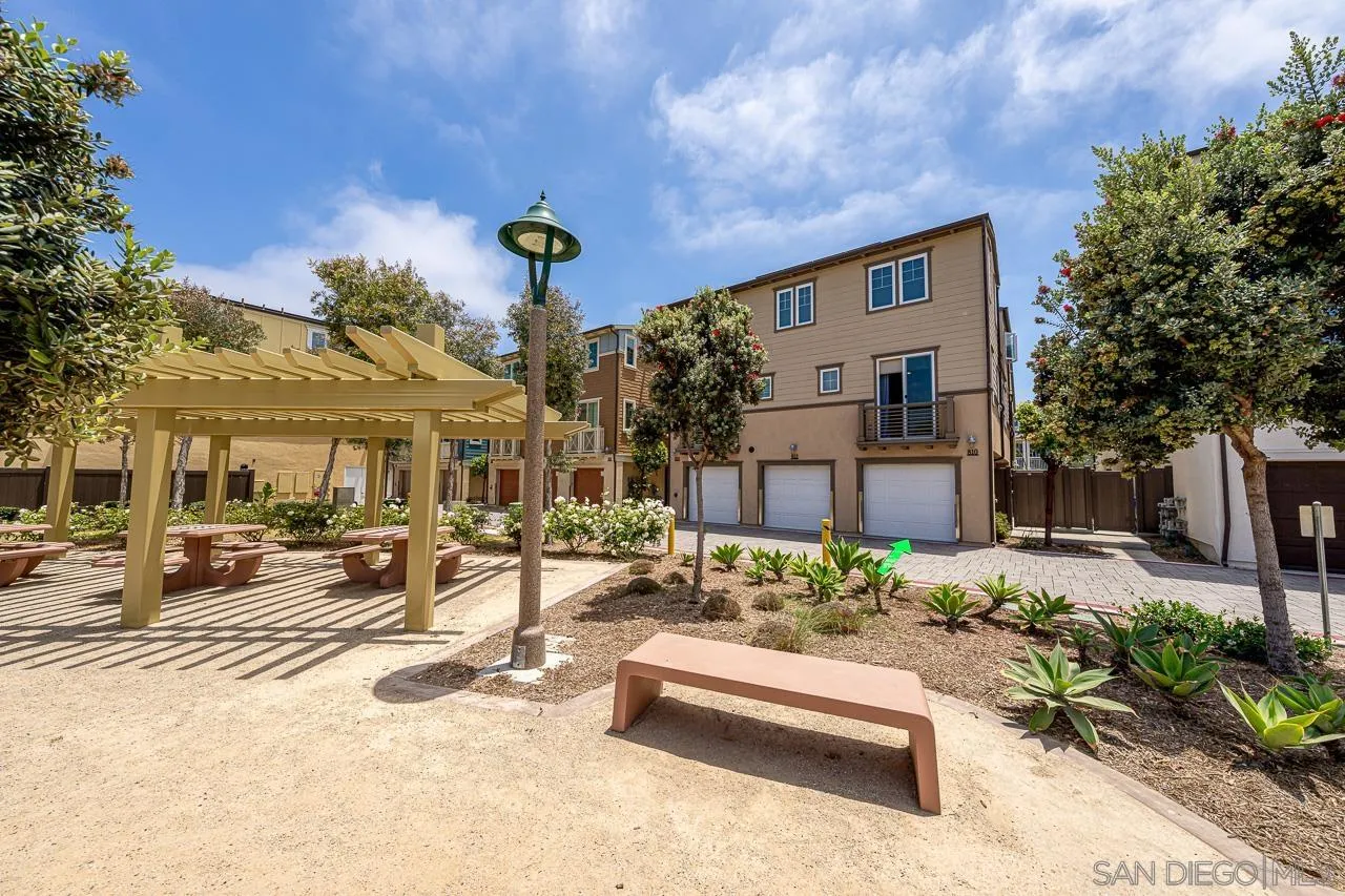 Photo #29: 250033430 Listing: Photo #29