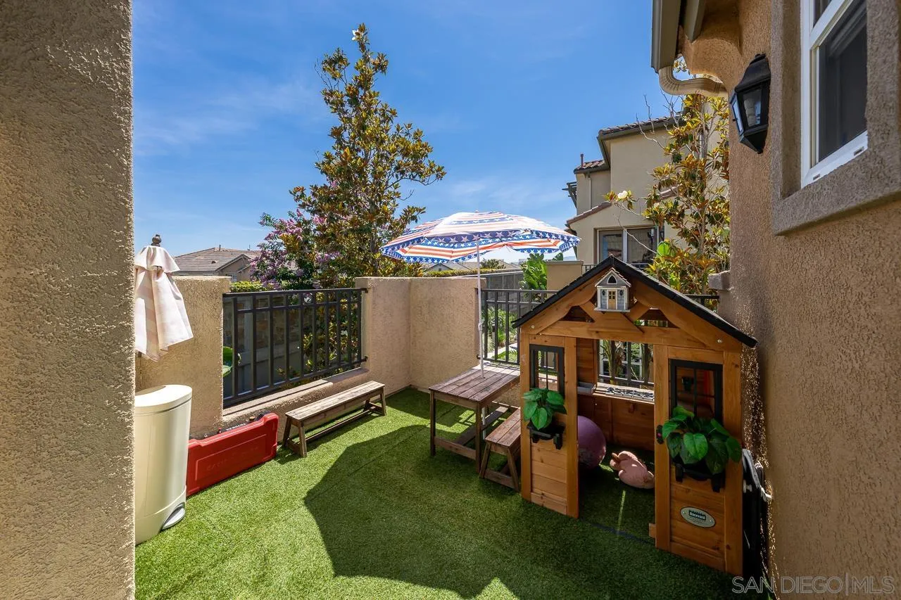 Photo #12: 250033431 Listing: Photo #12