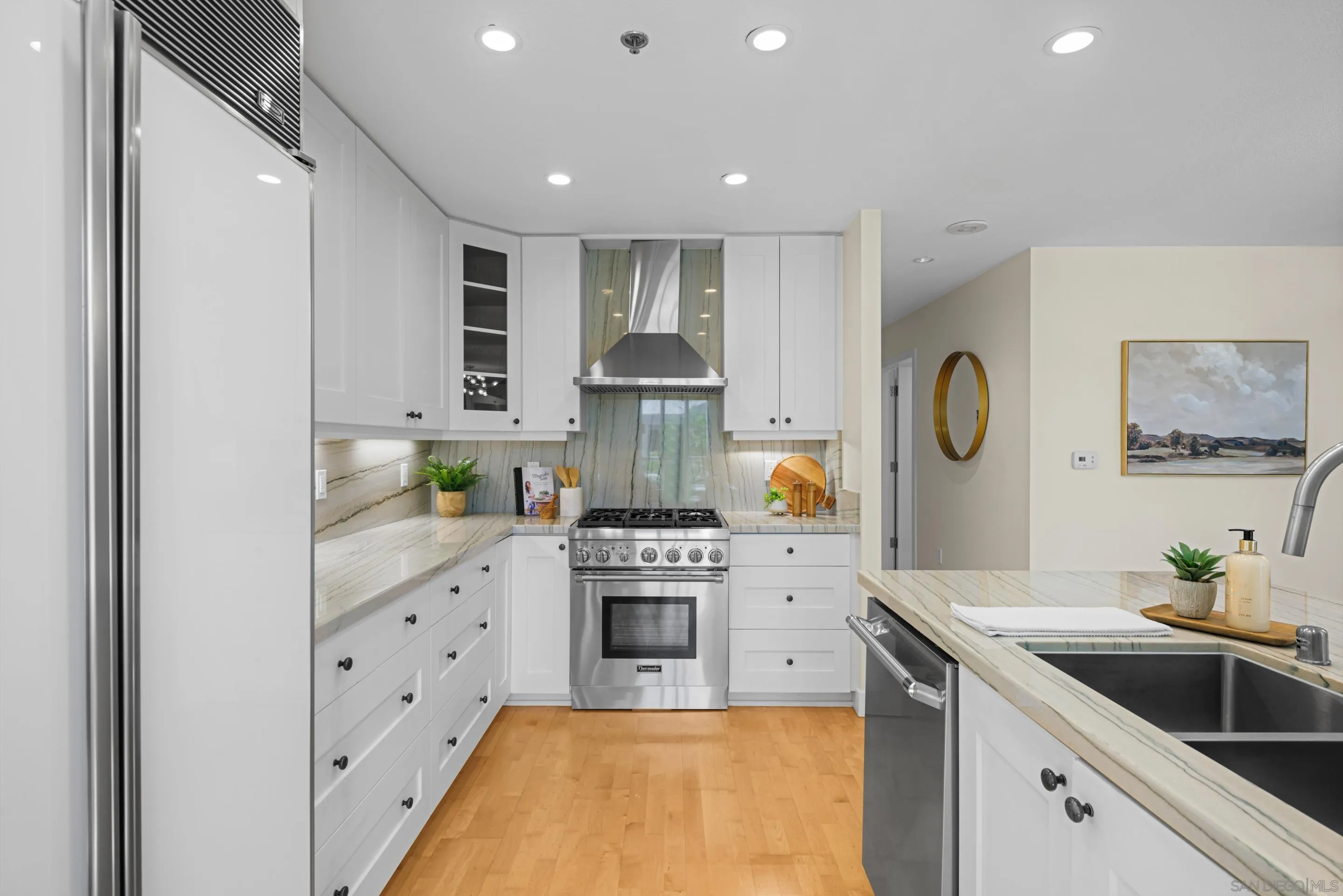 Photo #10: 250033435 Listing: Photo #10