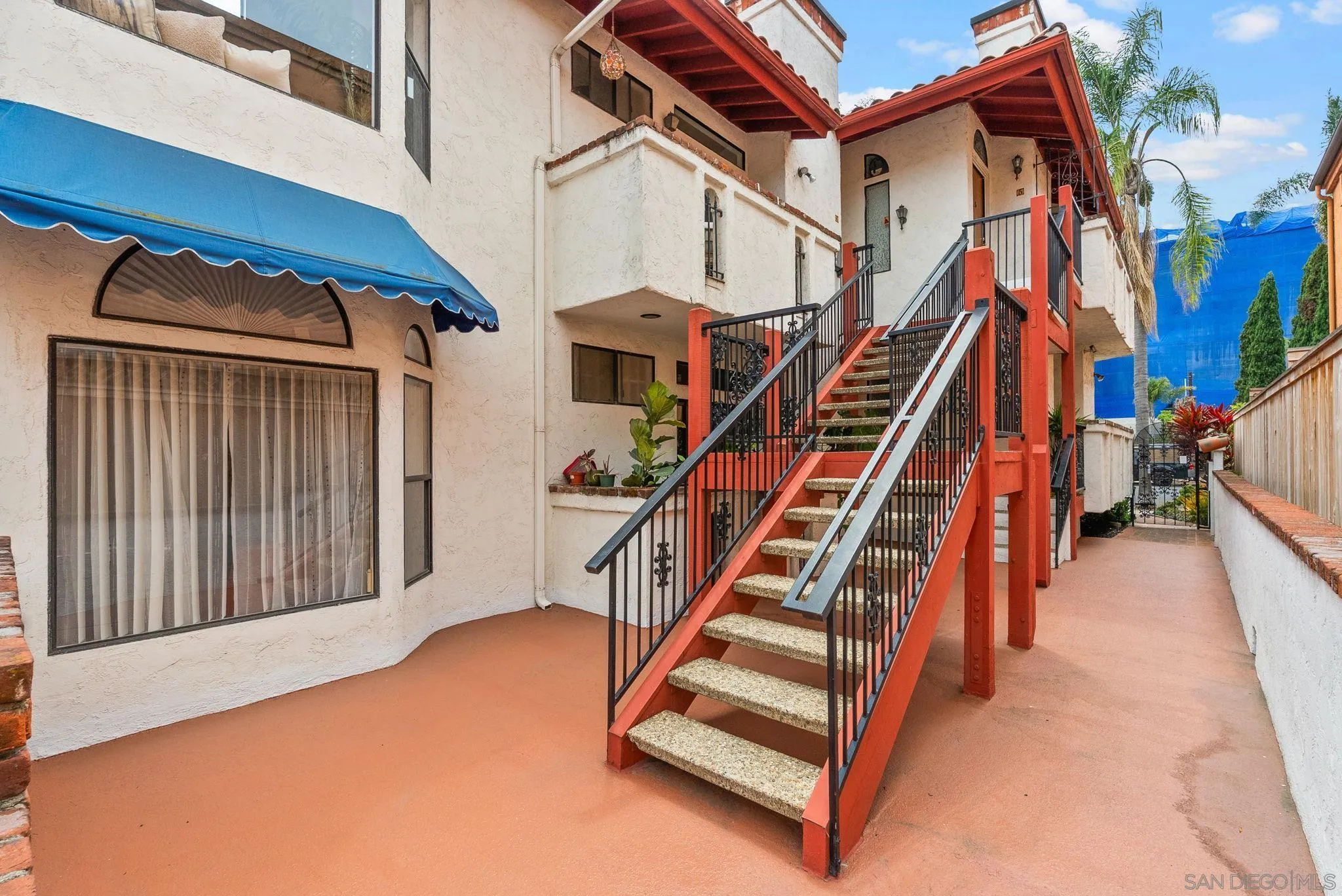 Photo #5: 250033444 Listing 