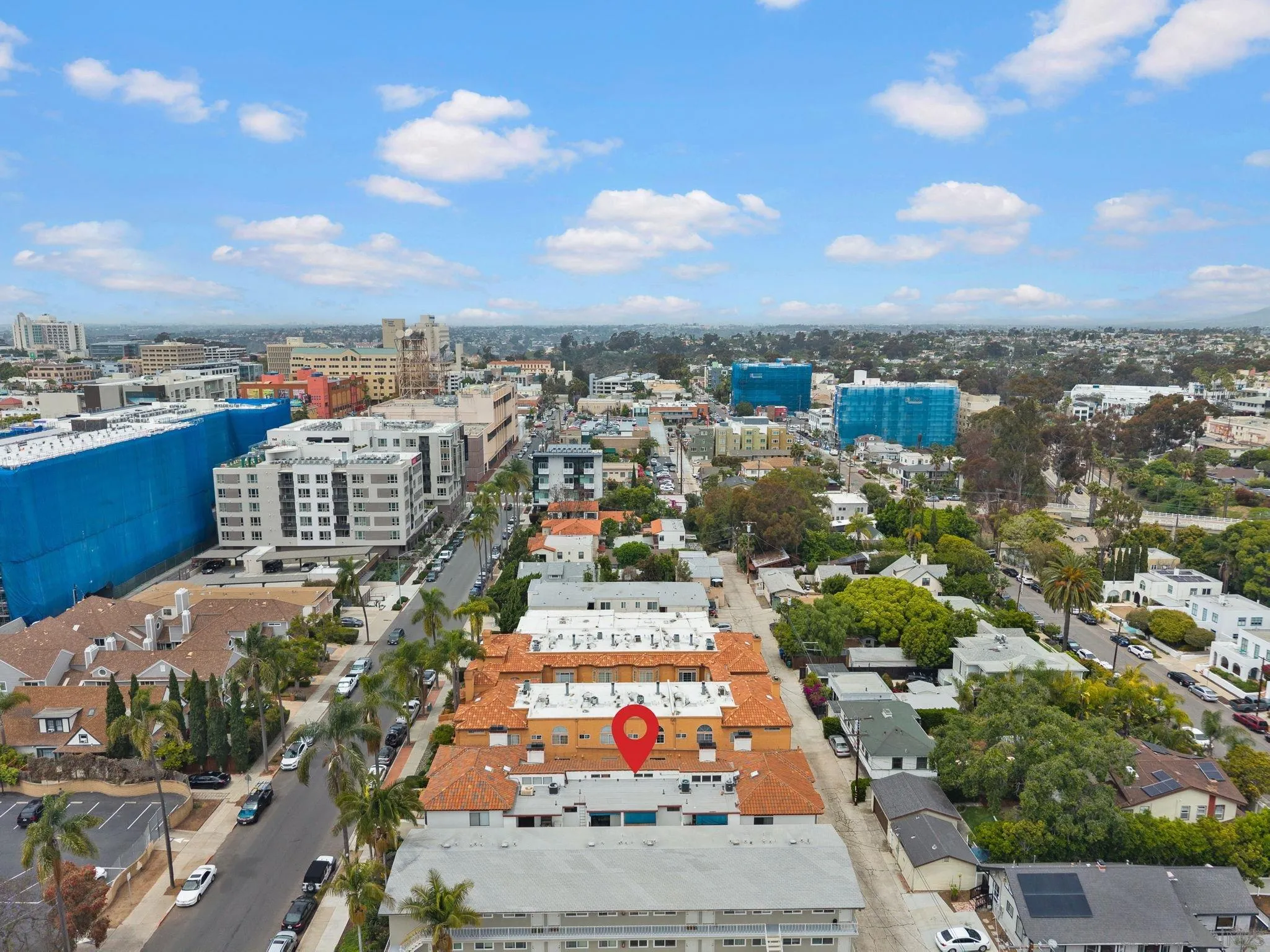 https://cdn.realtyfeed.com/cdn/127/250033444/450c8ed8f51d5668ff08d1edba8ef5d0.webp