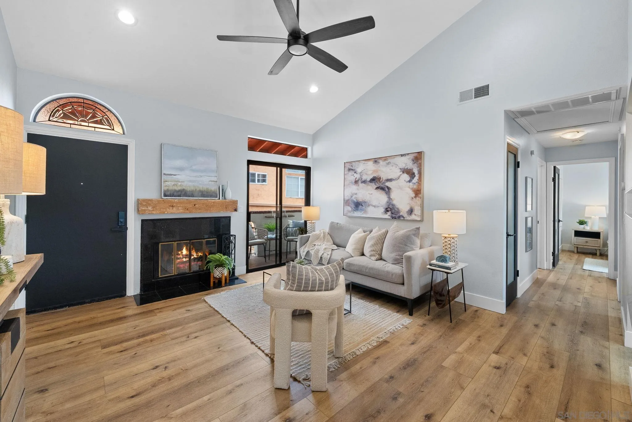 https://cdn.realtyfeed.com/cdn/127/250033444/bcb10779bc04326c9d8d1f70c65c8890.webp