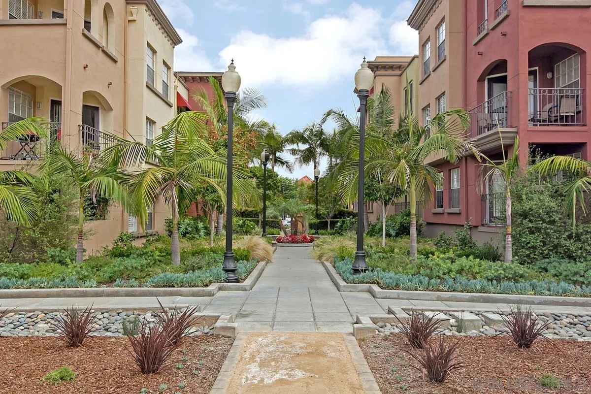 Photo #35: 250033447 Listing: Photo #35