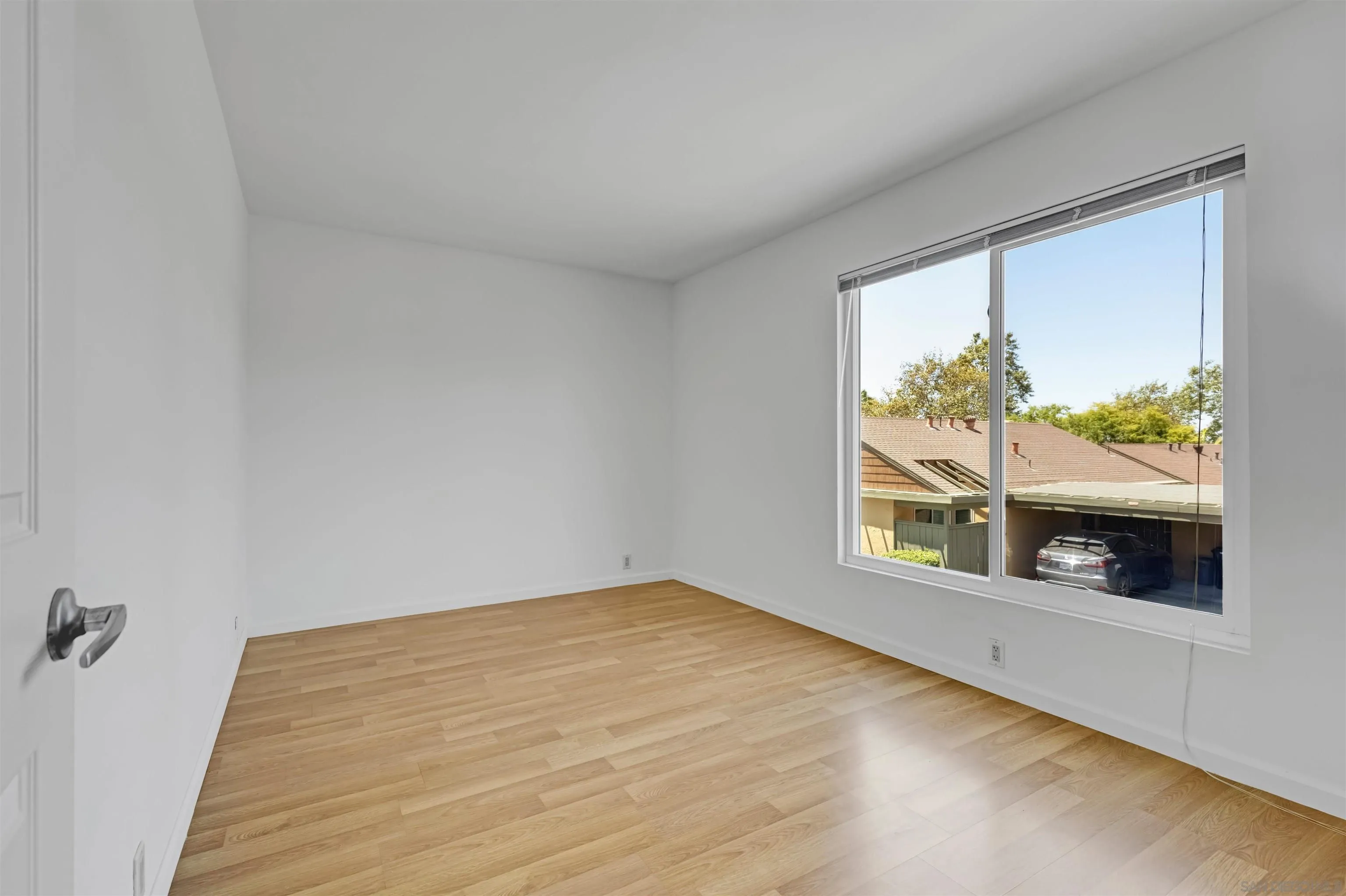 Photo #23: 250033454 Listing: Photo #23