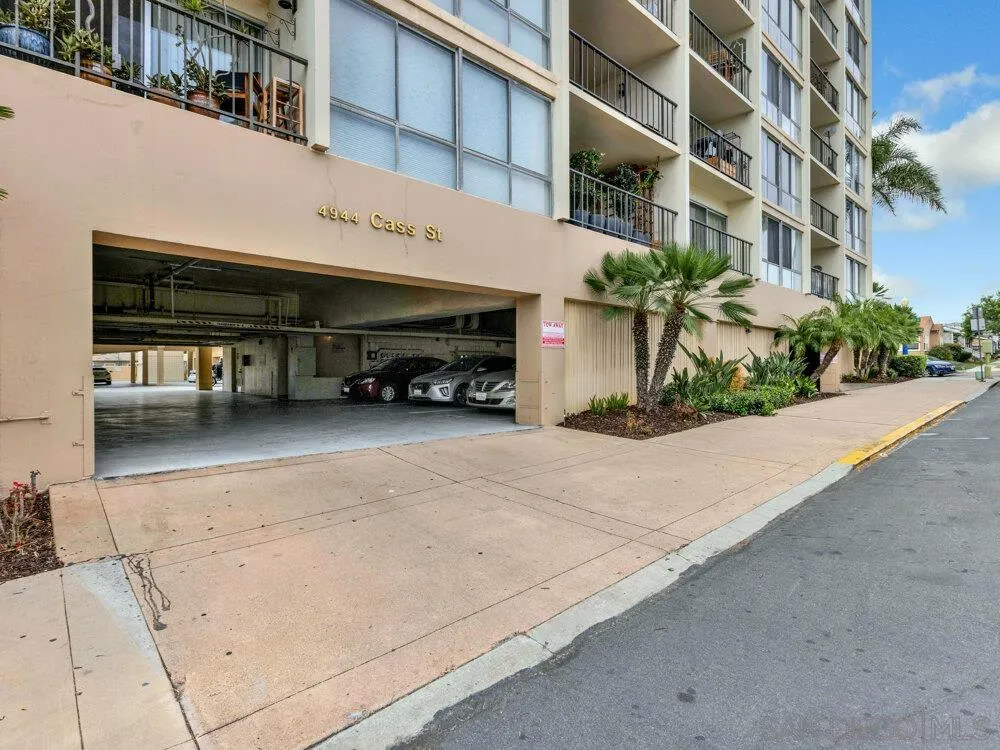 Photo #5: 250033456 Listing 