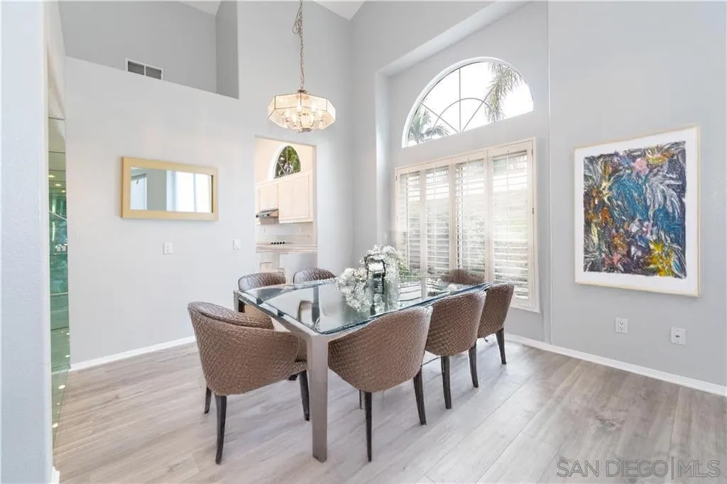 https://cdn.realtyfeed.com/cdn/127/250033458/0b4c500145a9764ca6d61d6f393ee9a0.webp
