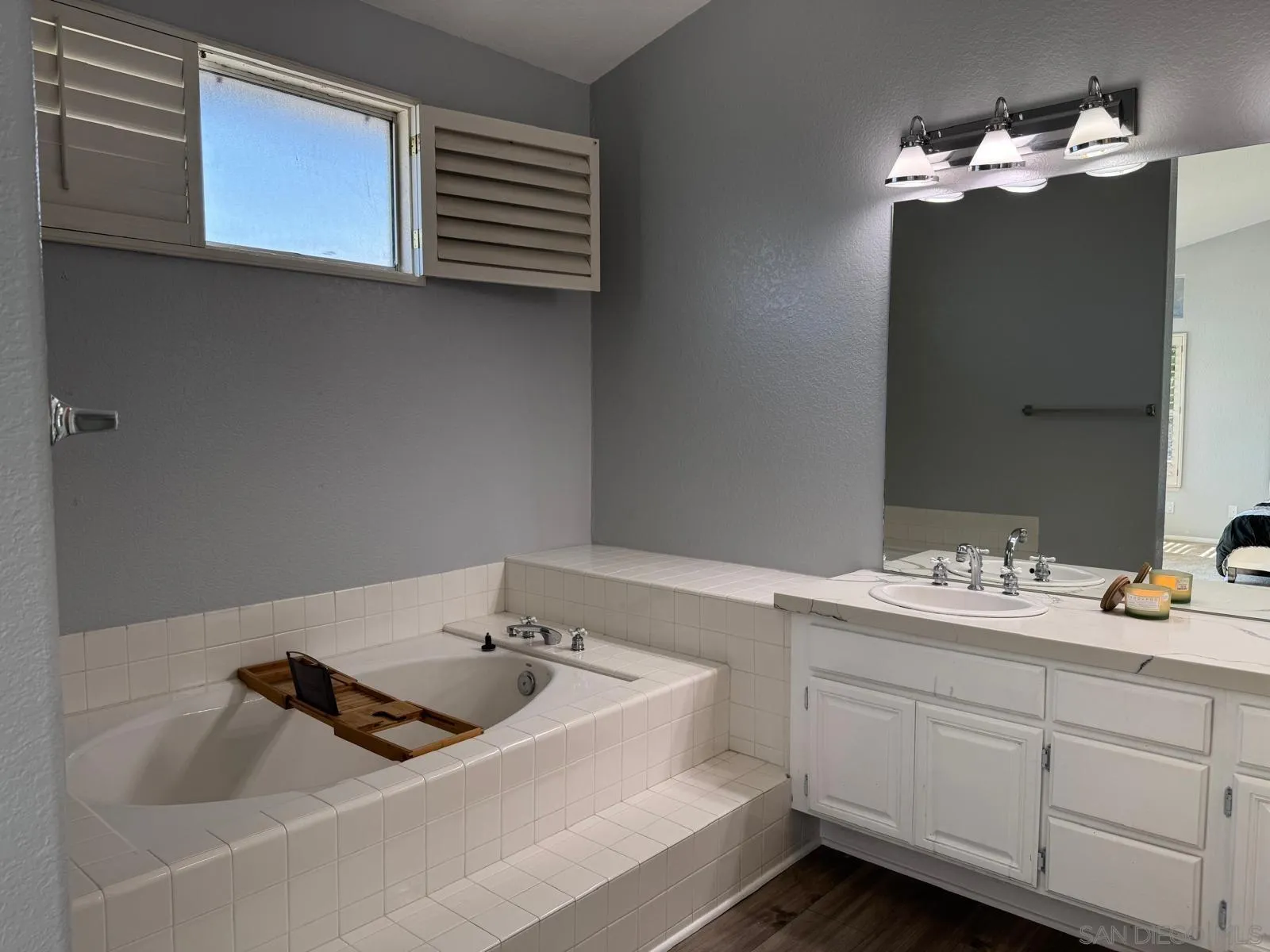 https://cdn.realtyfeed.com/cdn/127/250033458/1ae21984e16fa02a2a3bd7c0131feaf4.webp