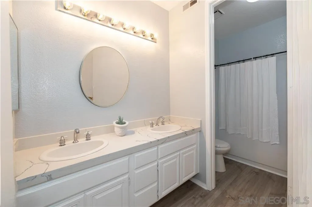 https://cdn.realtyfeed.com/cdn/127/250033458/278e8c71e16be651c5a9f72b8033be3e.webp