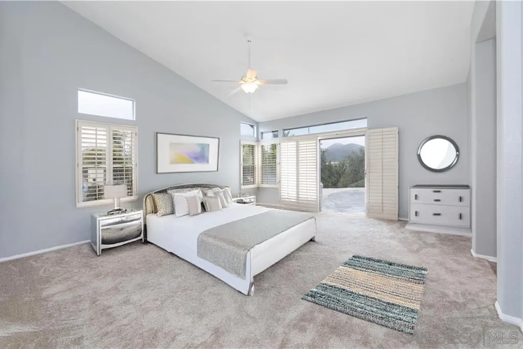https://cdn.realtyfeed.com/cdn/127/250033458/3a37d61f0bfd317d37420ca9ea983f1a.webp