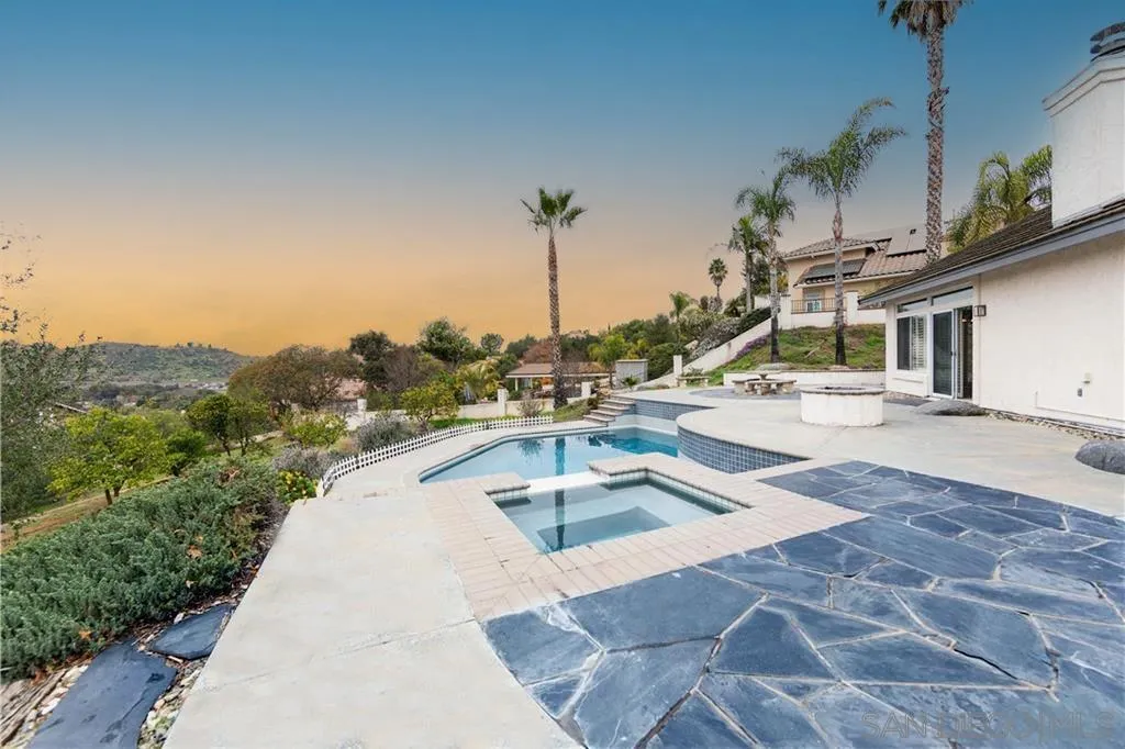 https://cdn.realtyfeed.com/cdn/127/250033458/4da06028887308f32cb784faf6c87d7d.webp