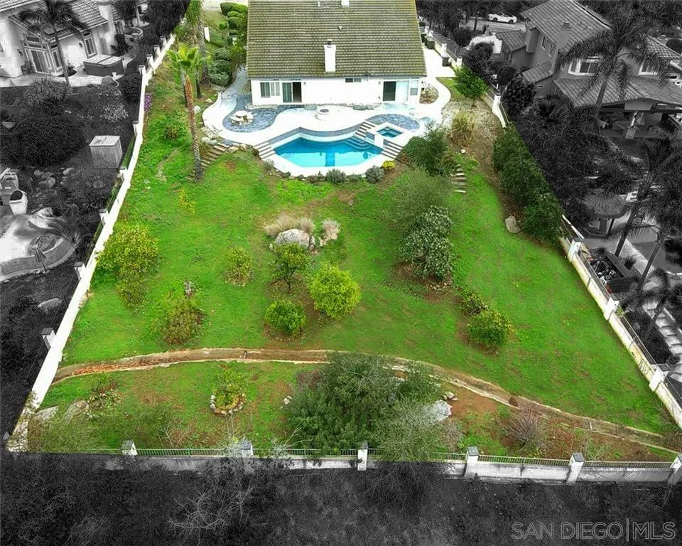 https://cdn.realtyfeed.com/cdn/127/250033458/8d34e4c3fdf5eae3f1bb7ef6ceb425f7.webp