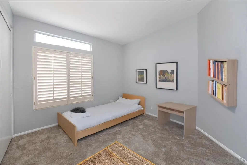 https://cdn.realtyfeed.com/cdn/127/250033458/ef05704a814721d9aa4d5cfcb5299478.webp