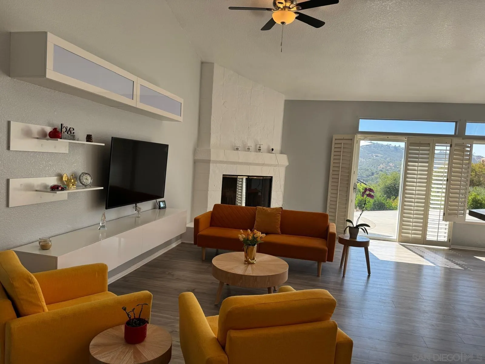 https://cdn.realtyfeed.com/cdn/127/250033458/f3880e1292a31642f739aaac9e54d2a6.webp