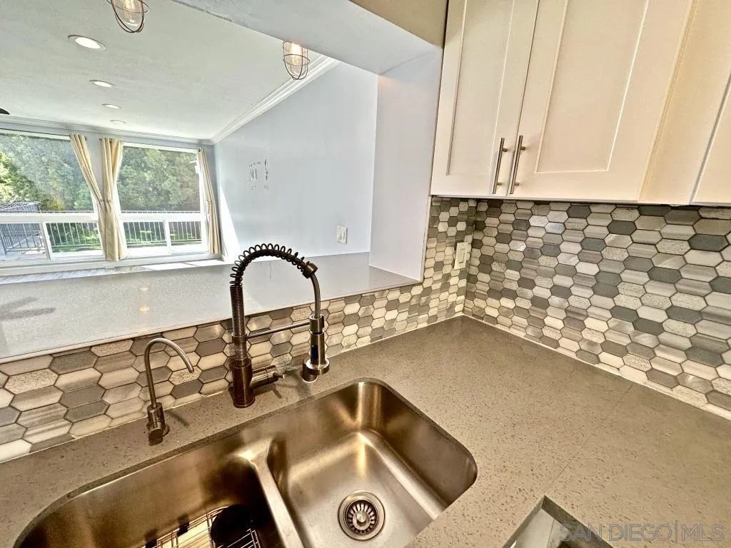 Photo #30: 250033470 Listing: Photo #30