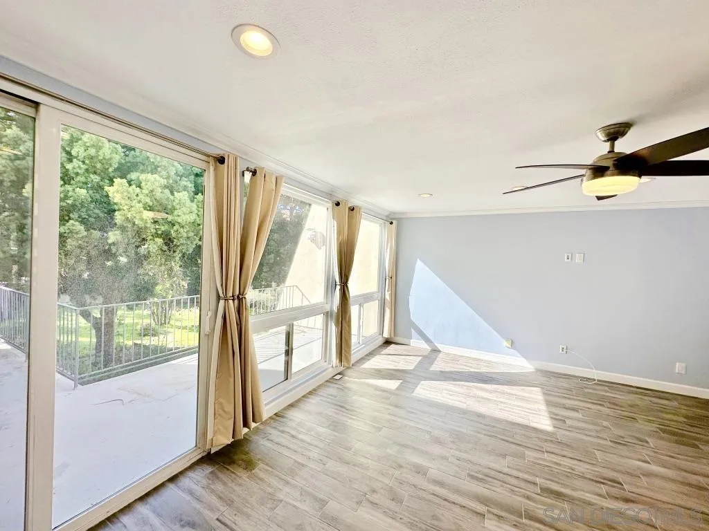 Photo #4: 250033470 Listing 