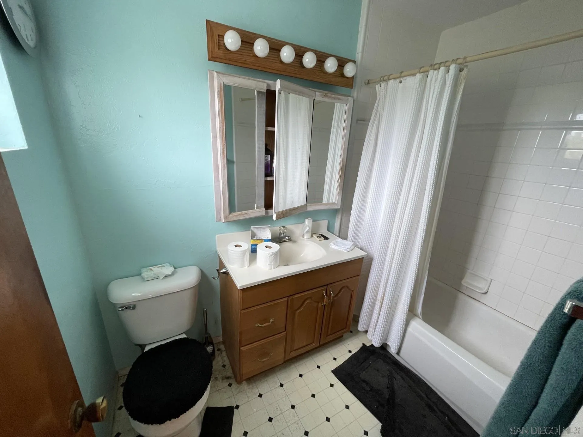 https://cdn.realtyfeed.com/cdn/127/250033473/a3806efa4e4c8ad689ee2222a65476b8.webp