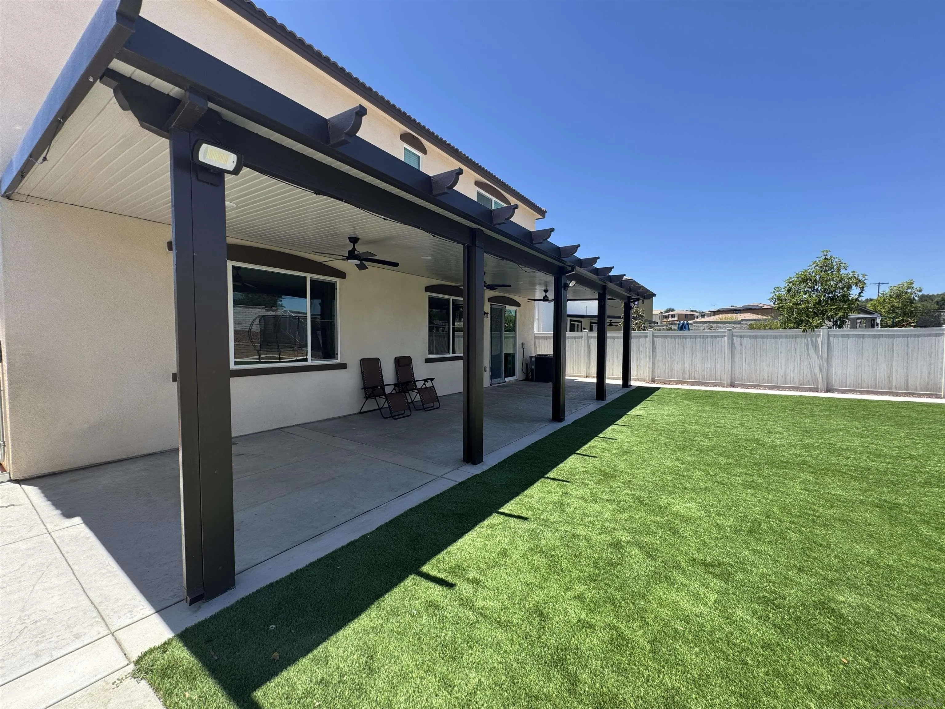 https://cdn.realtyfeed.com/cdn/127/250033476/279dc6ba4edf85bb91d9c093b691b5f0.webp