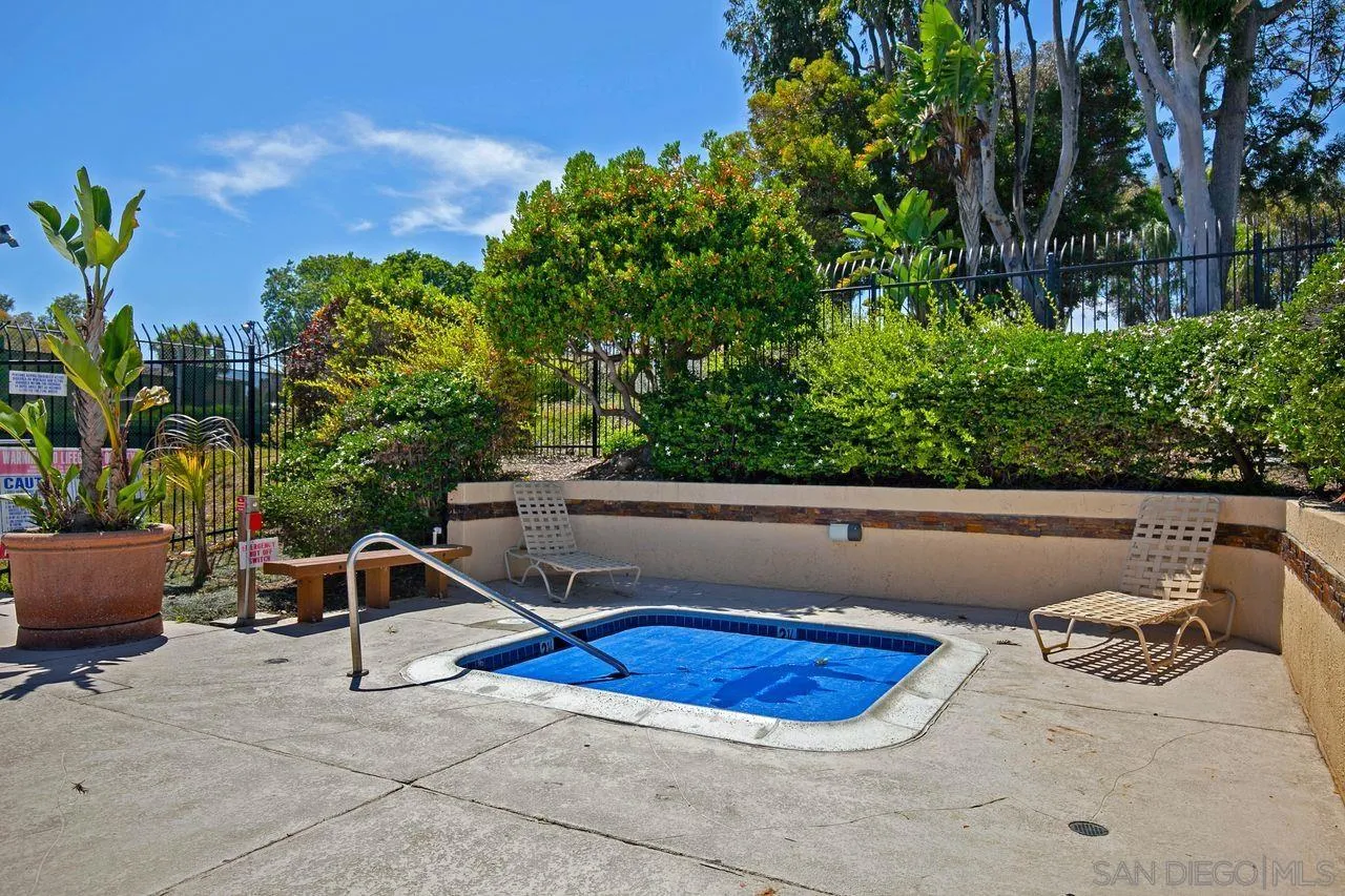 Photo #41: 250033477 Listing: Photo #41