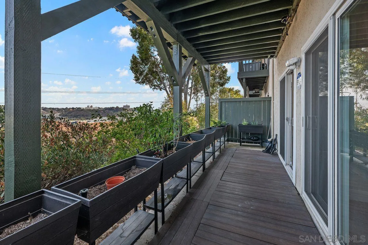 Photo #28: 250033477 Listing: Photo #28