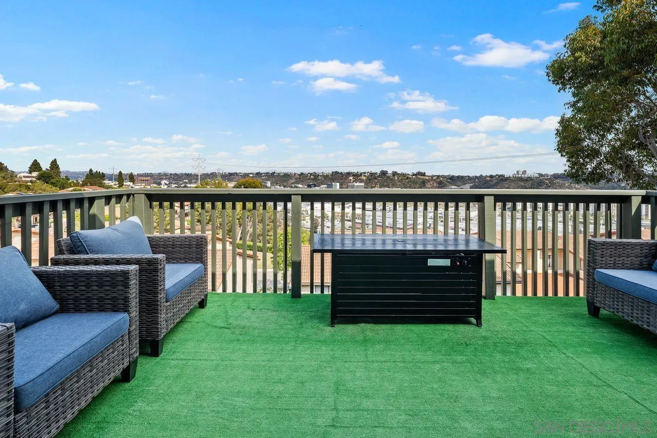 Photo #19: 250033477 Listing: Photo #19