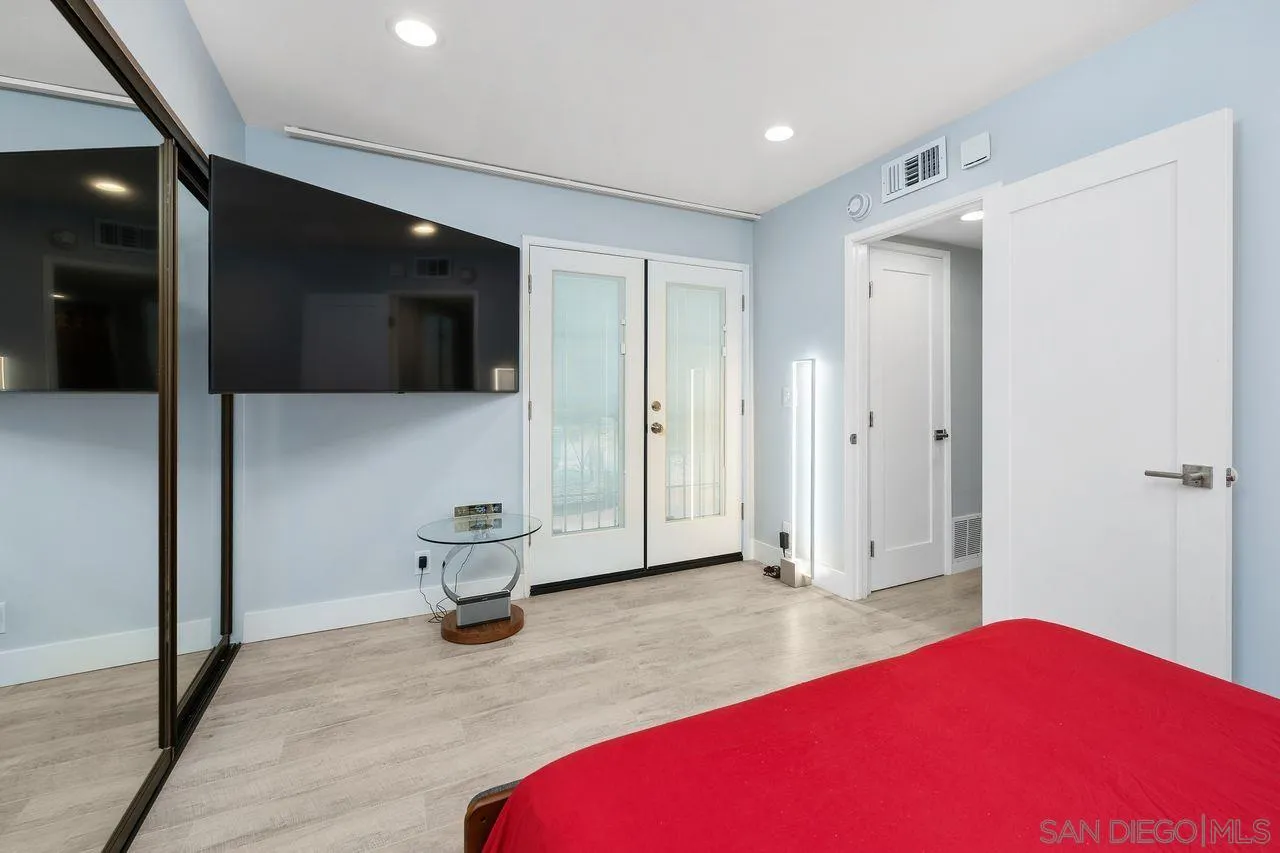 Photo #26: 250033477 Listing: Photo #26