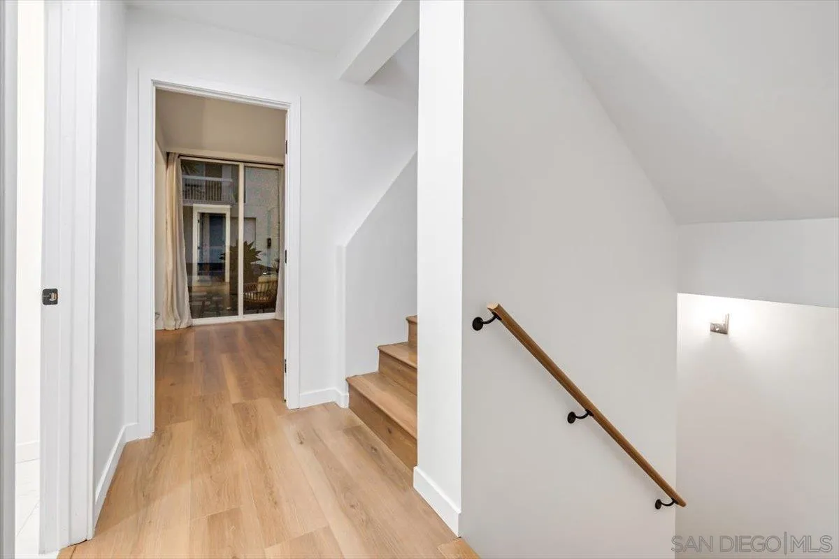 Photo #38: 250033478 Listing: Photo #38