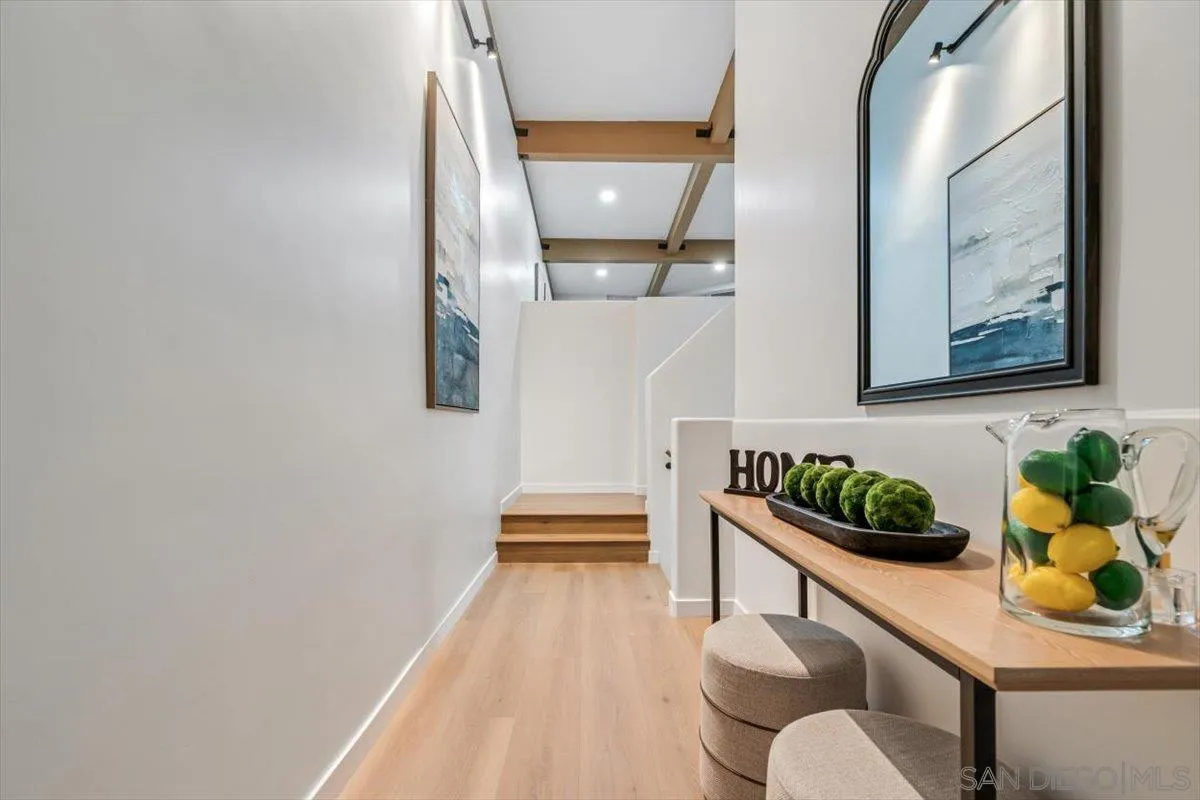 Photo #4: 250033478 Listing 