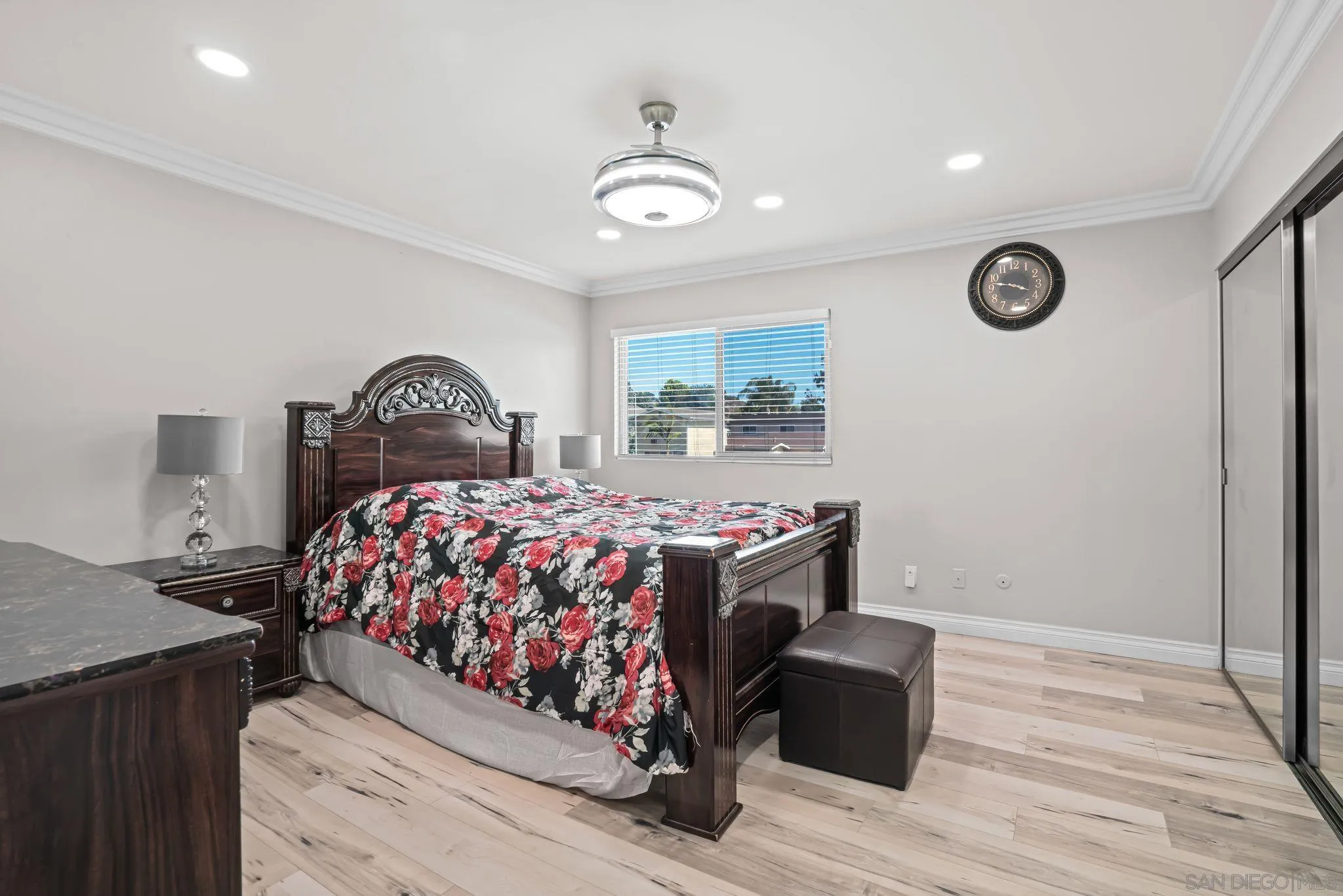 Photo #10: 250033482 Listing: Photo #10