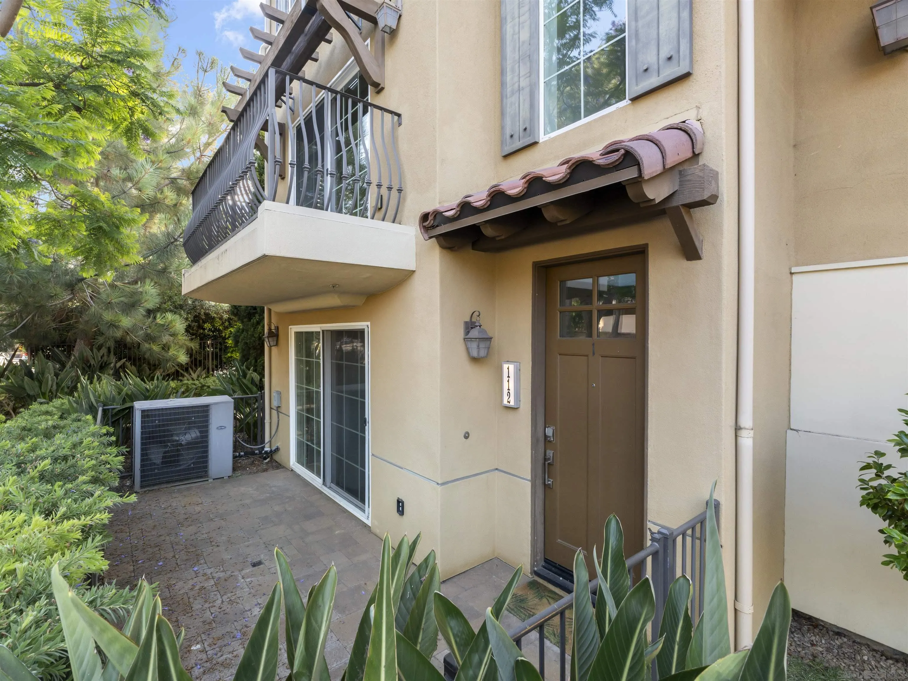 Photo #3: 250033487 Listing 