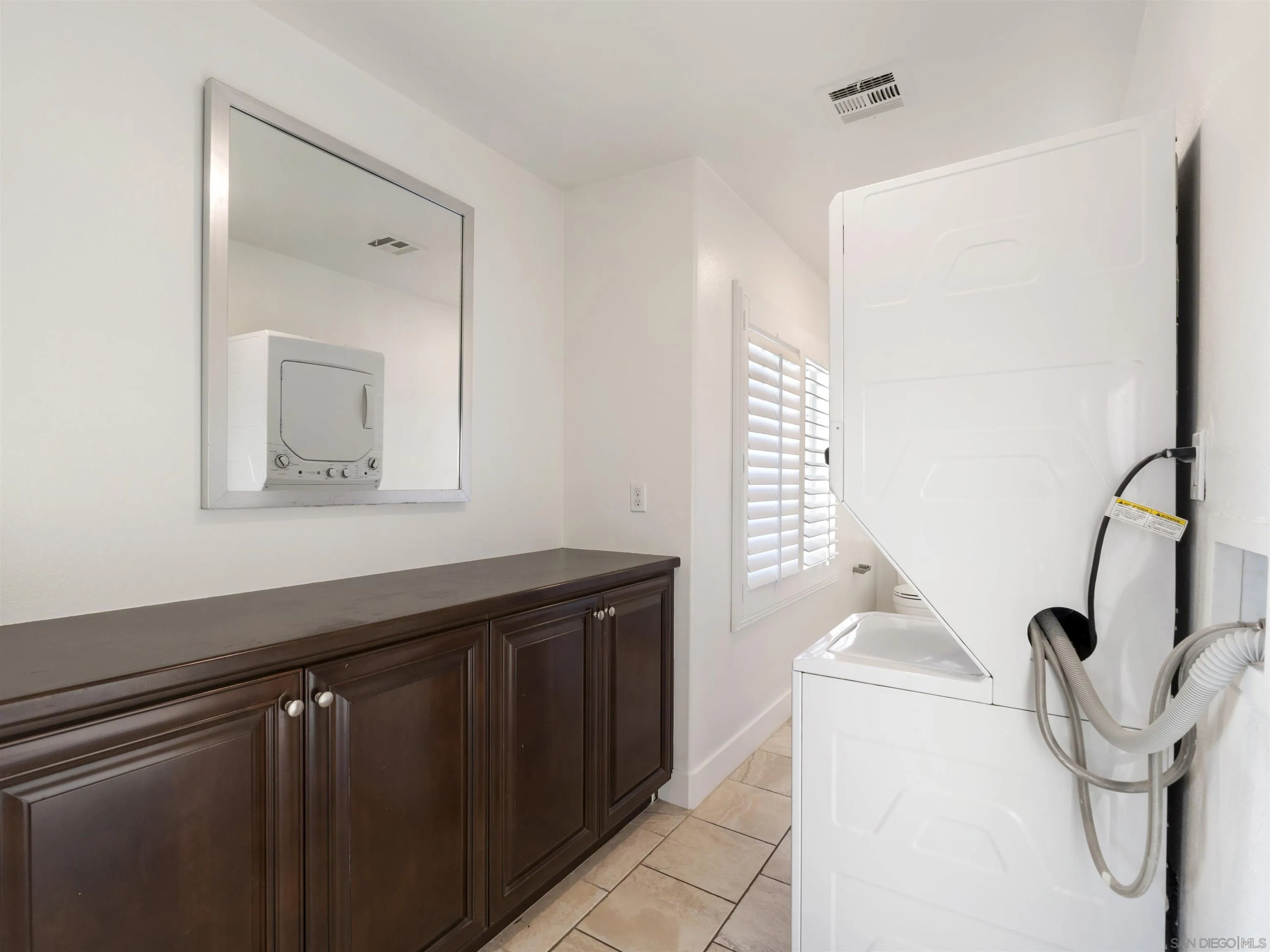 Photo #18: 250033487 Listing: Photo #18