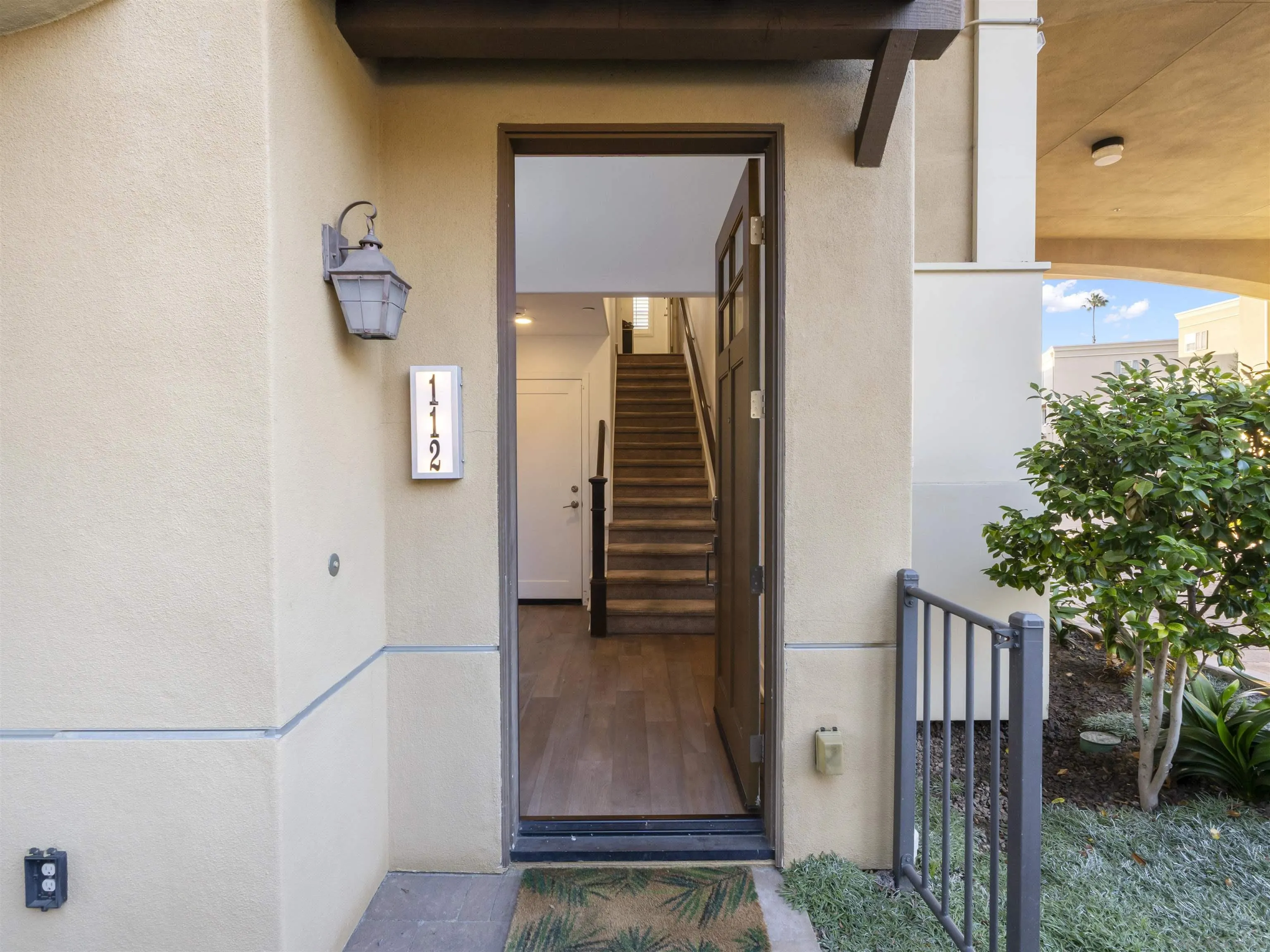 Photo #4: 250033487 Listing 