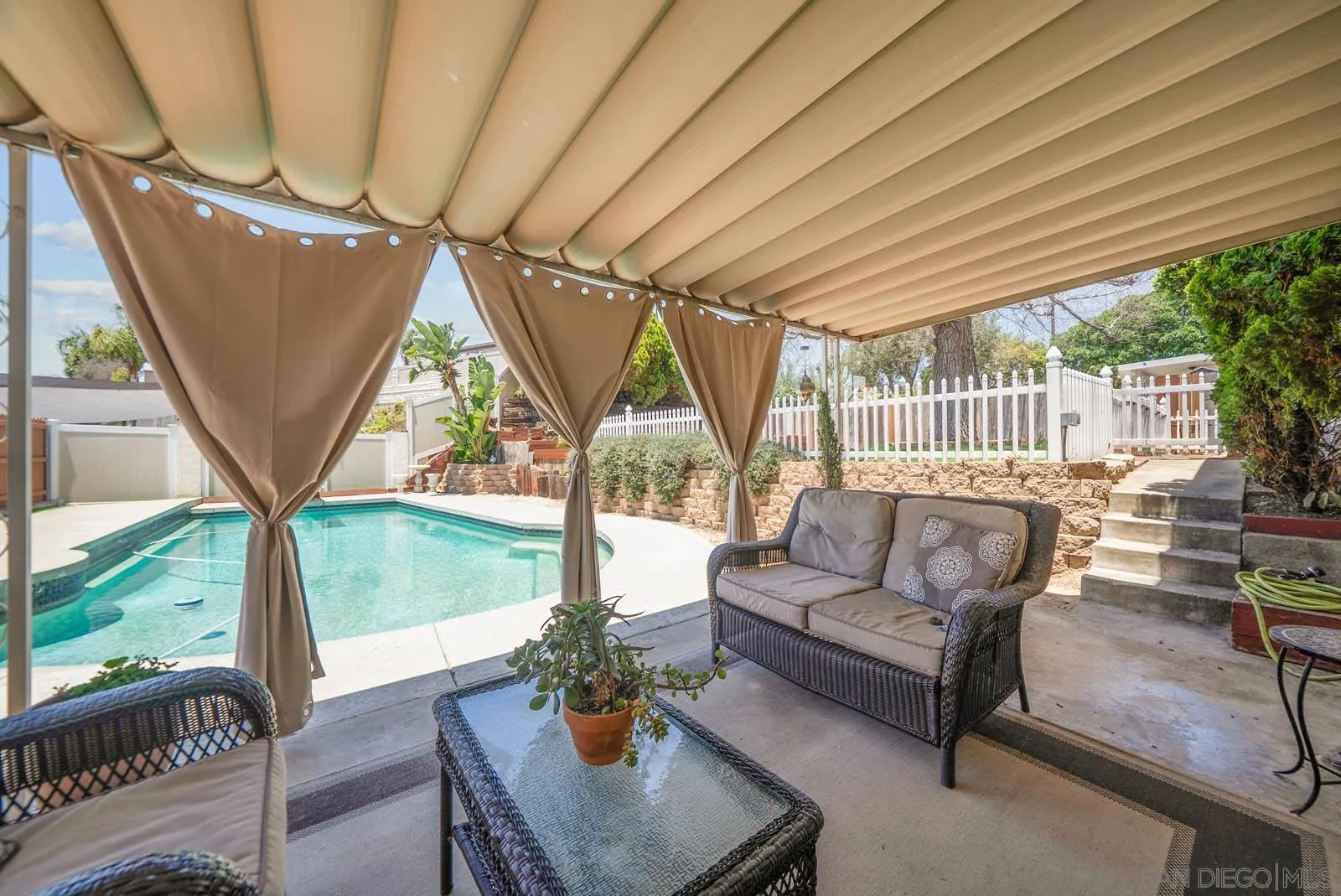 https://cdn.realtyfeed.com/cdn/127/250033488/2625e5133512a3da8fa1e711e49ac1ac.webp