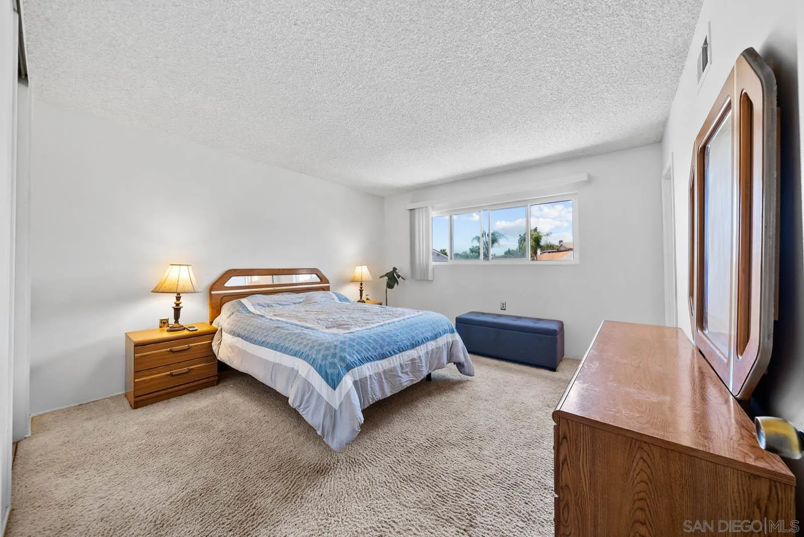 https://cdn.realtyfeed.com/cdn/127/250033488/27e617bdca7b86f090e5cb66de94e5df.webp