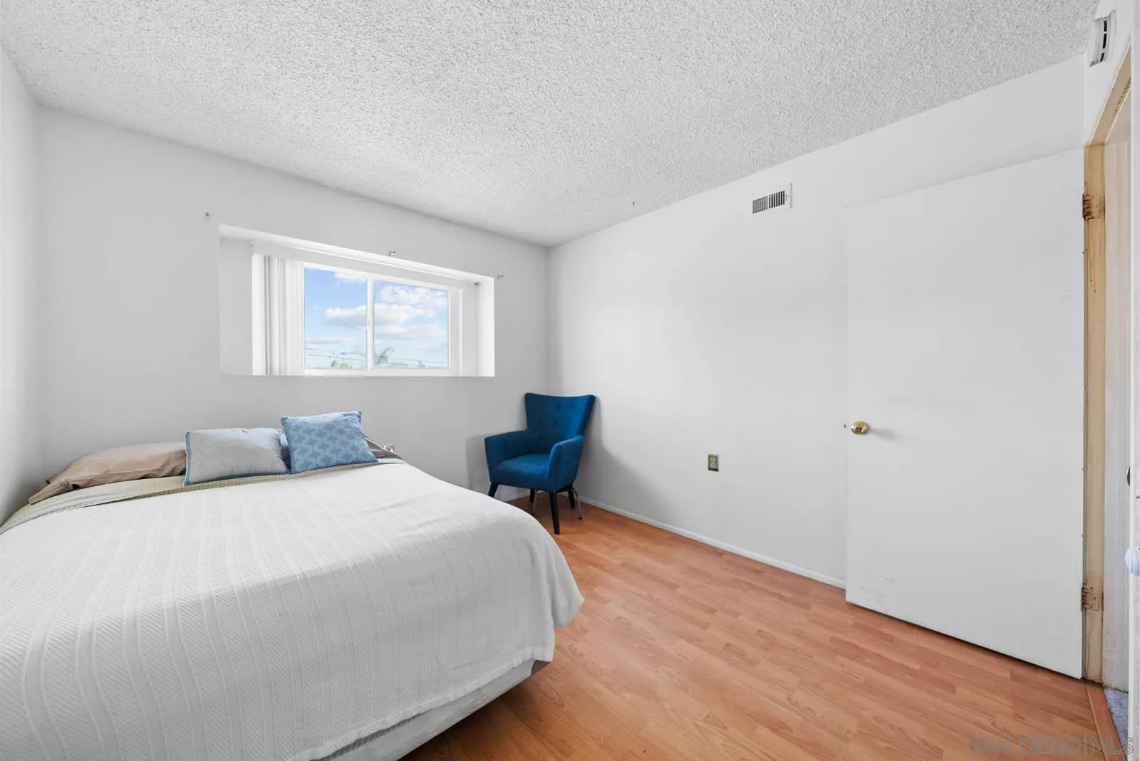 https://cdn.realtyfeed.com/cdn/127/250033488/7784f31a2d2772dc6754c083e8101154.webp