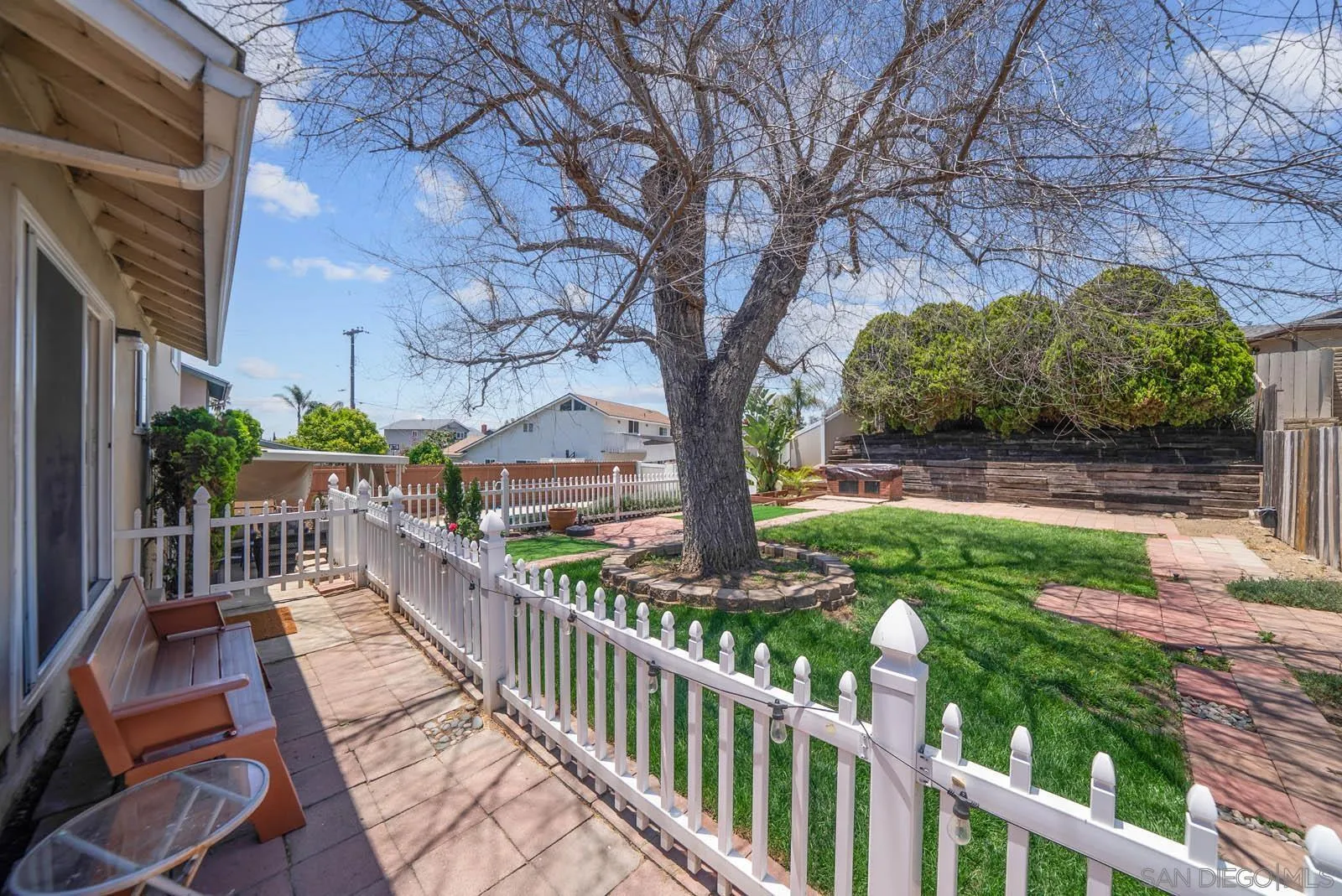 https://cdn.realtyfeed.com/cdn/127/250033488/b84cf5bde8d56b072bbc550e8bfb3096.webp