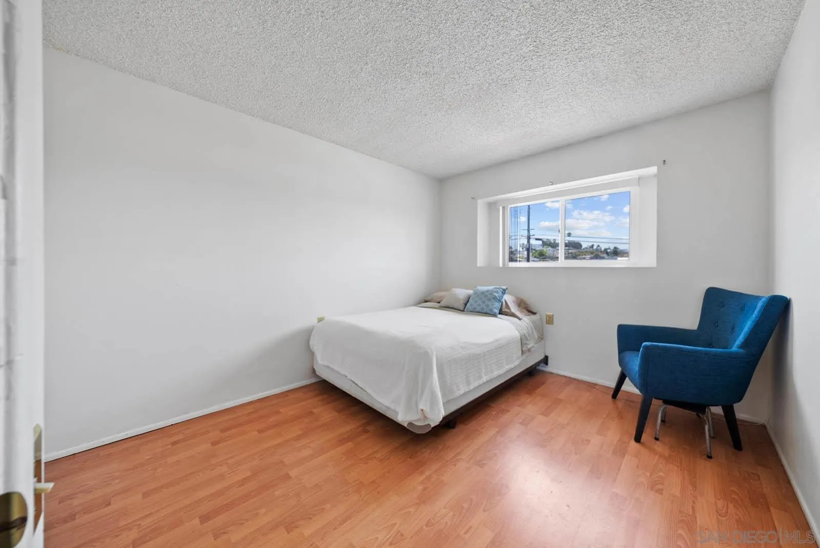 https://cdn.realtyfeed.com/cdn/127/250033488/d93c8d6dd95b591778ff43dd644e3f9a.webp