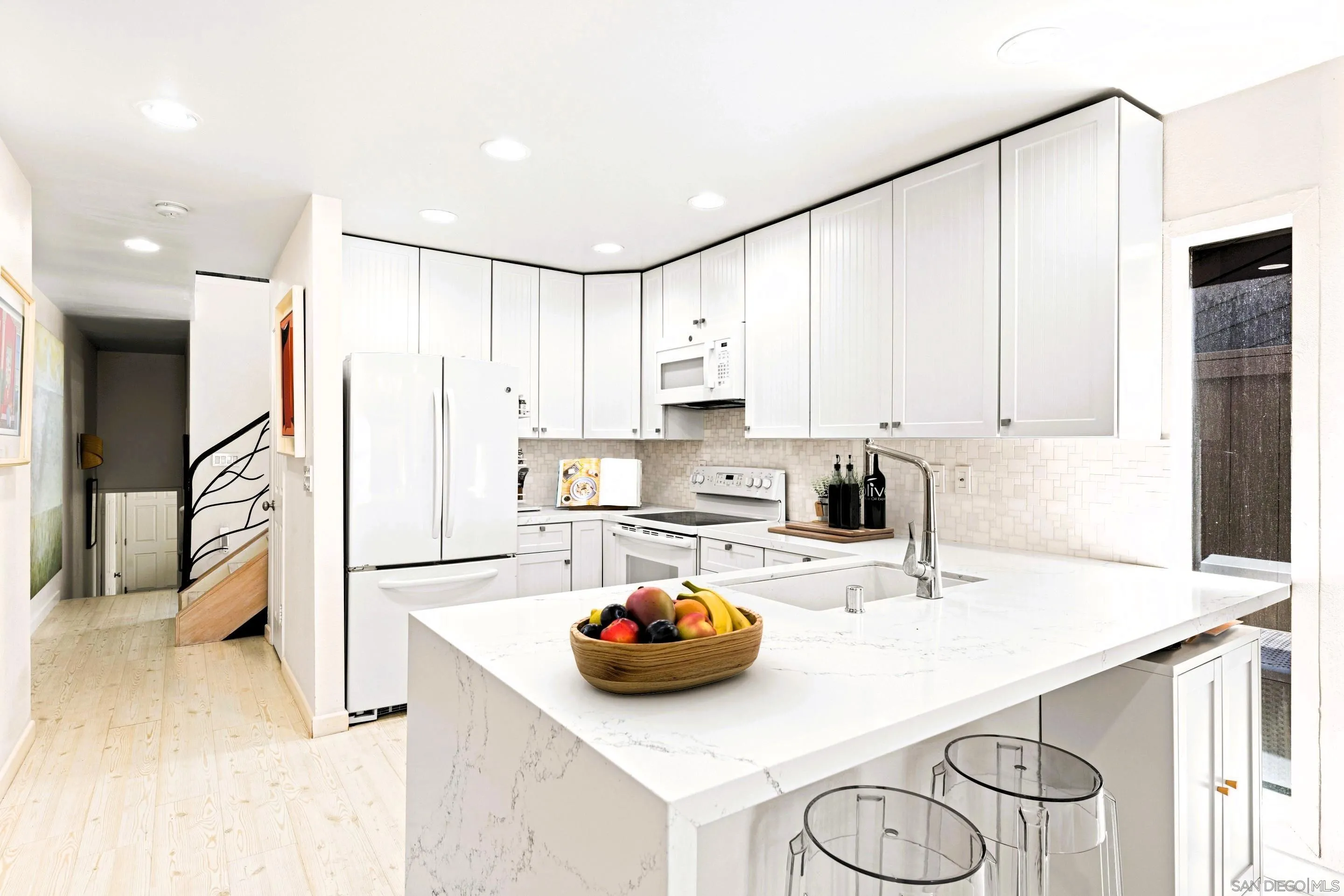 Photo #11: 250033490 Listing: Photo #11