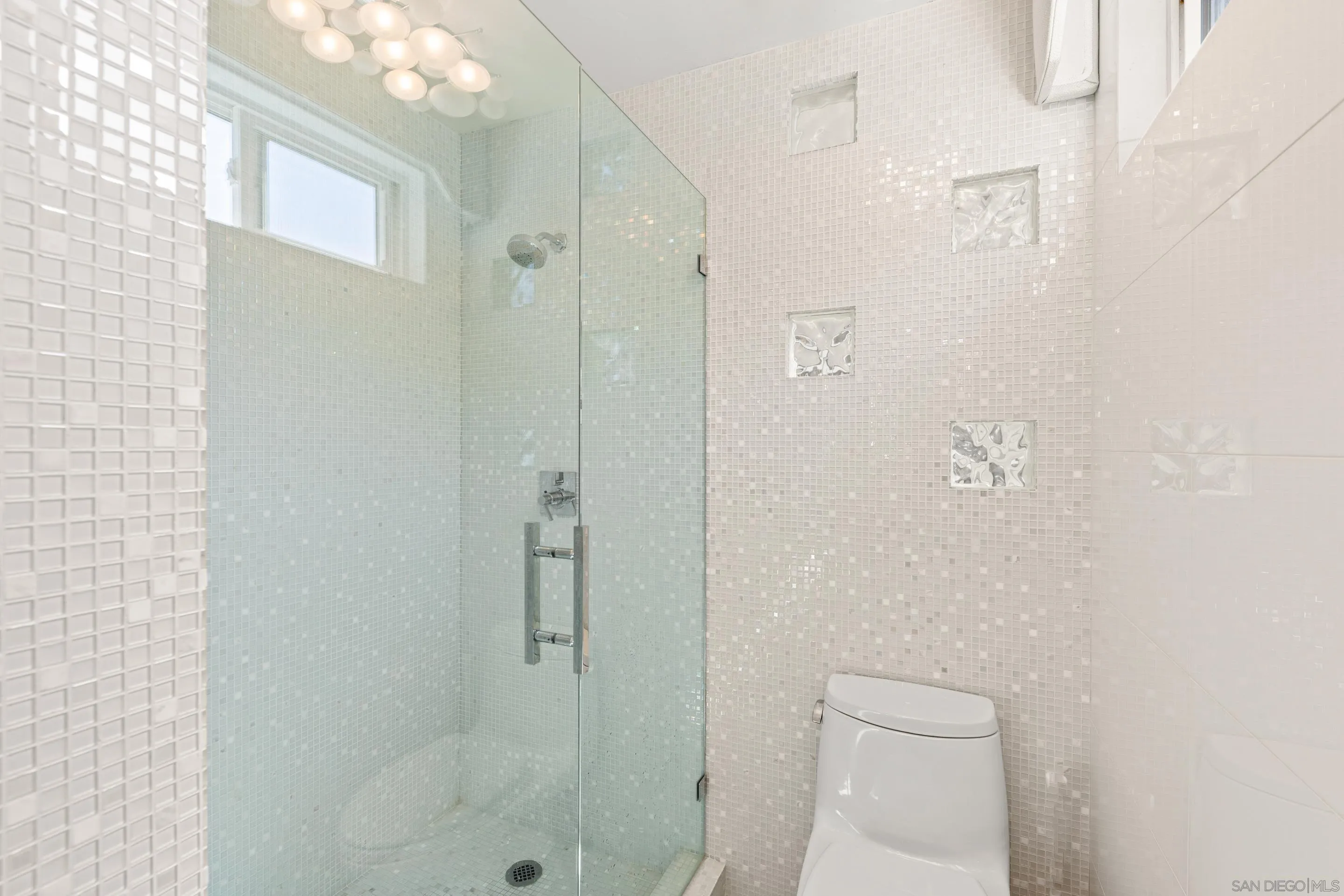Photo #22: 250033490 Listing: Photo #22