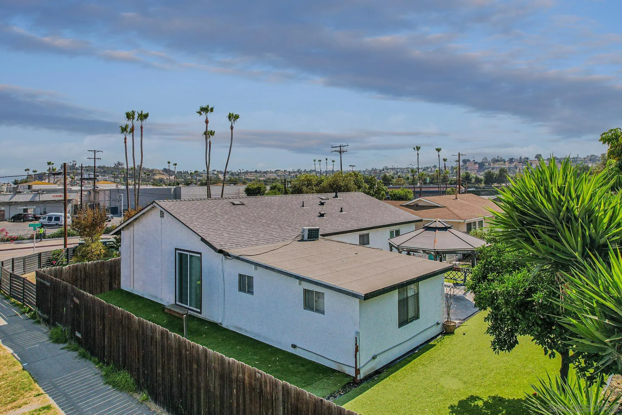 https://cdn.realtyfeed.com/cdn/127/250033494/3af95b3746d16ad6d0fda79abcdc3fdb.webp