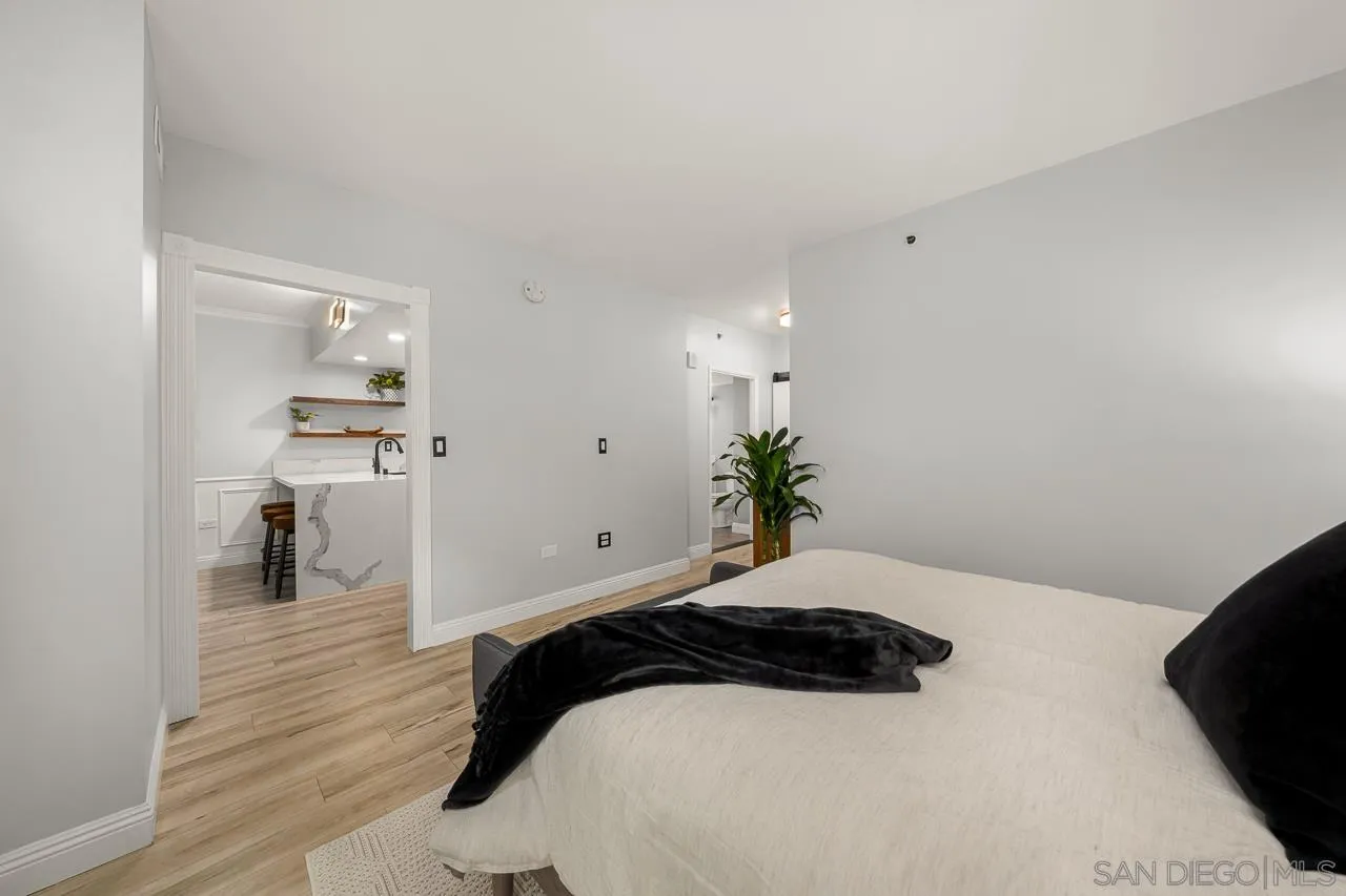 Photo #11: 250033495 Listing: Photo #11