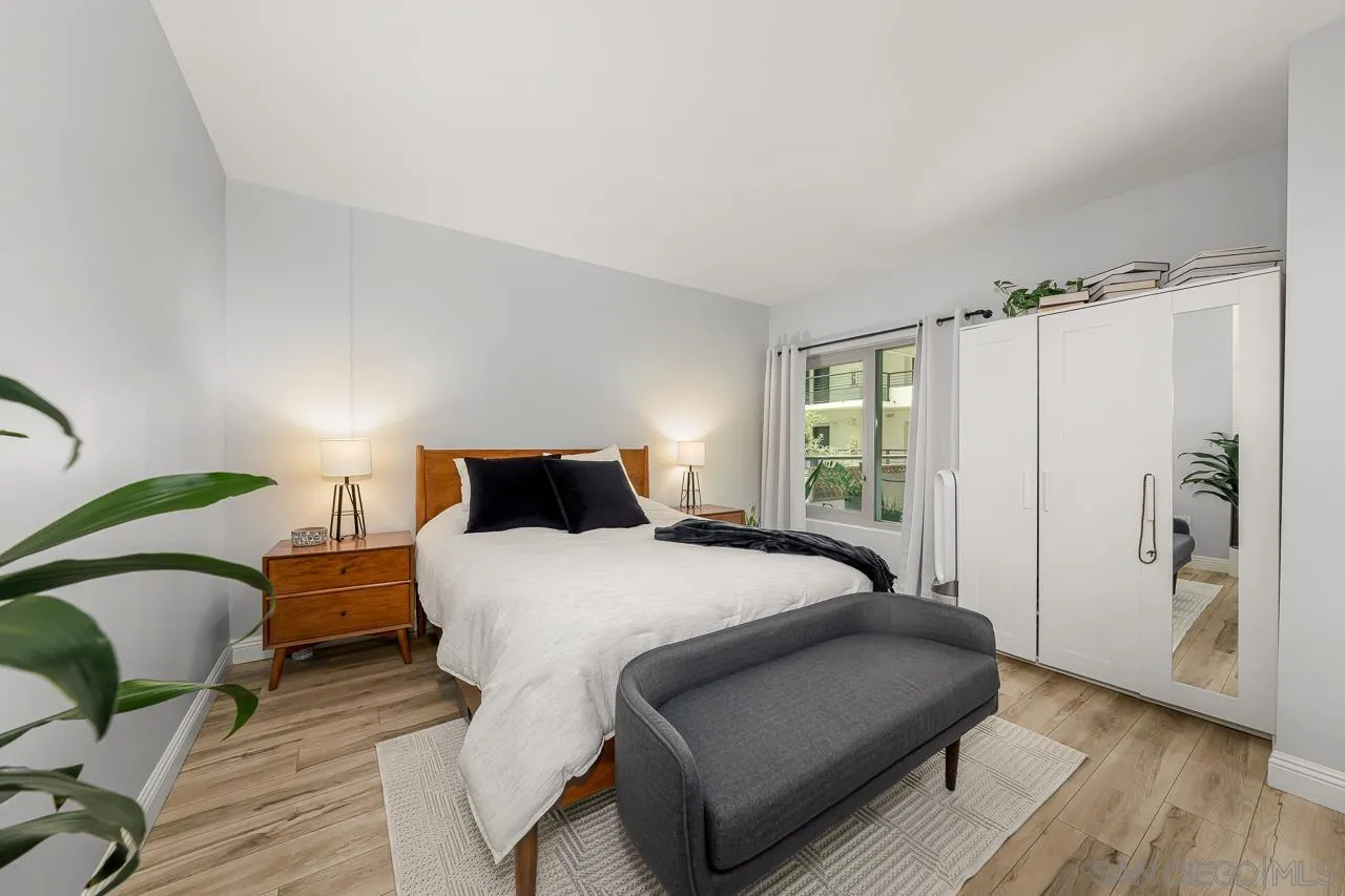 Photo #4: 250033495 Listing 
