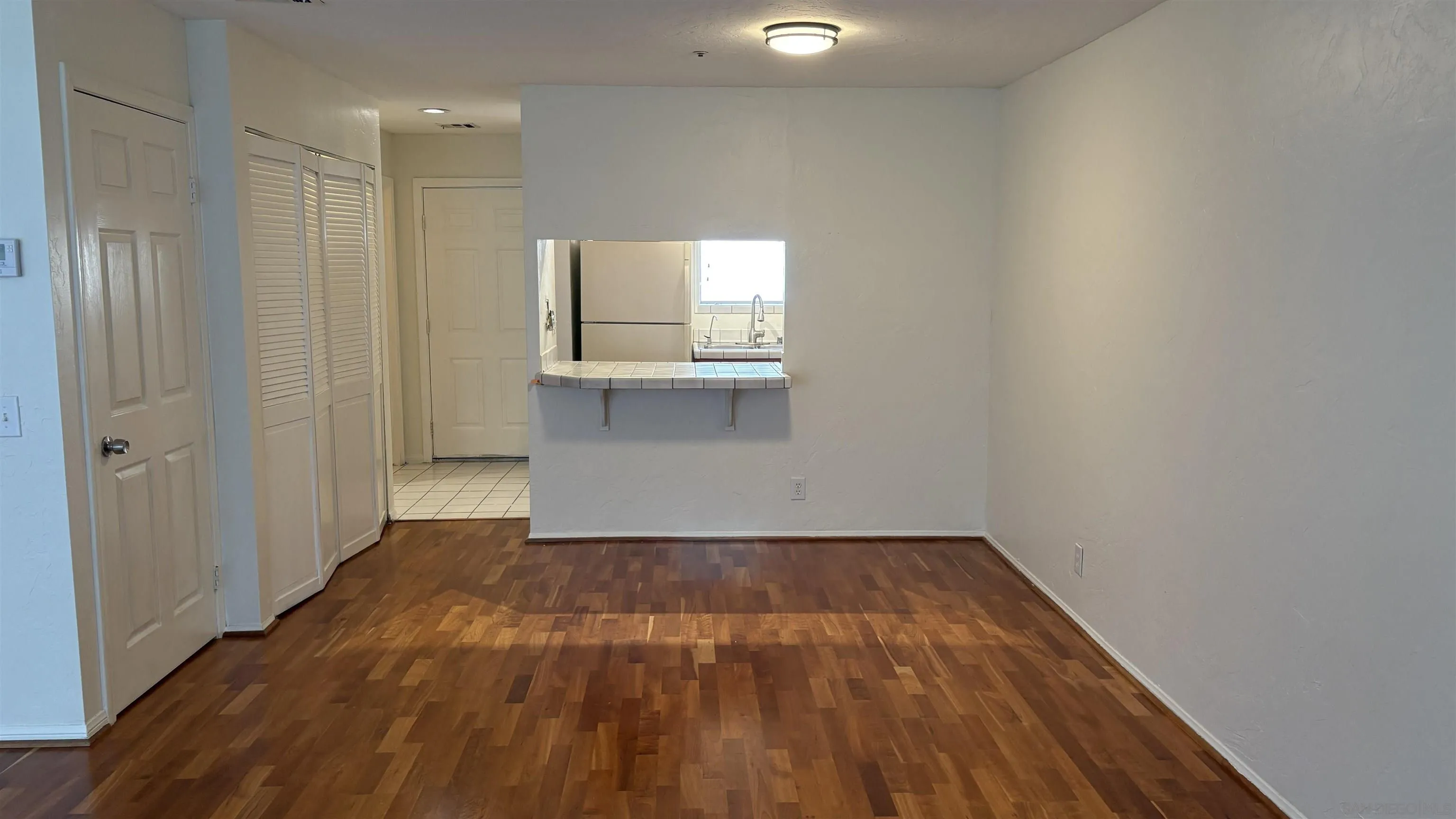 Photo #12: 250033500 Listing: Photo #12