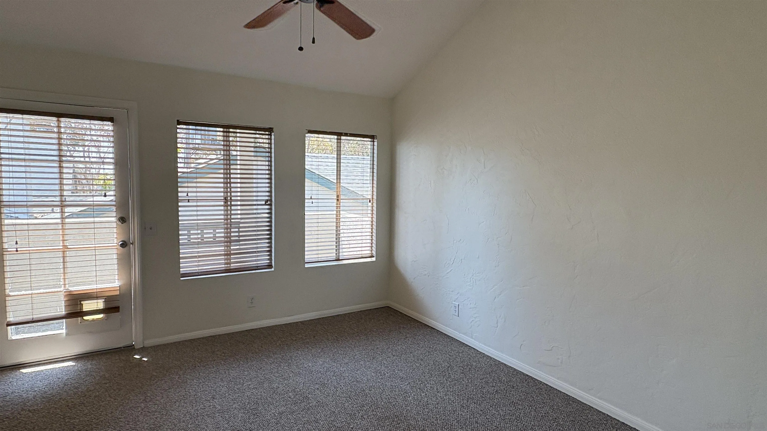 Photo #32: 250033500 Listing: Photo #32