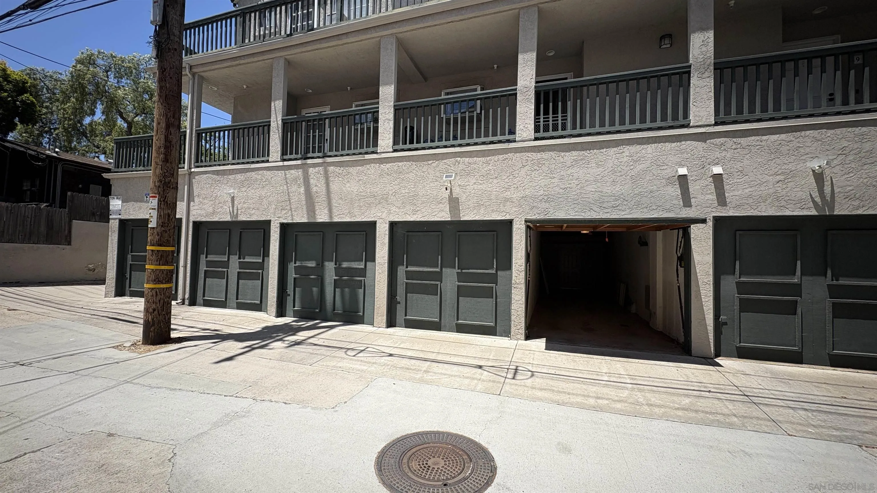 Photo #6: 250033500 Listing 