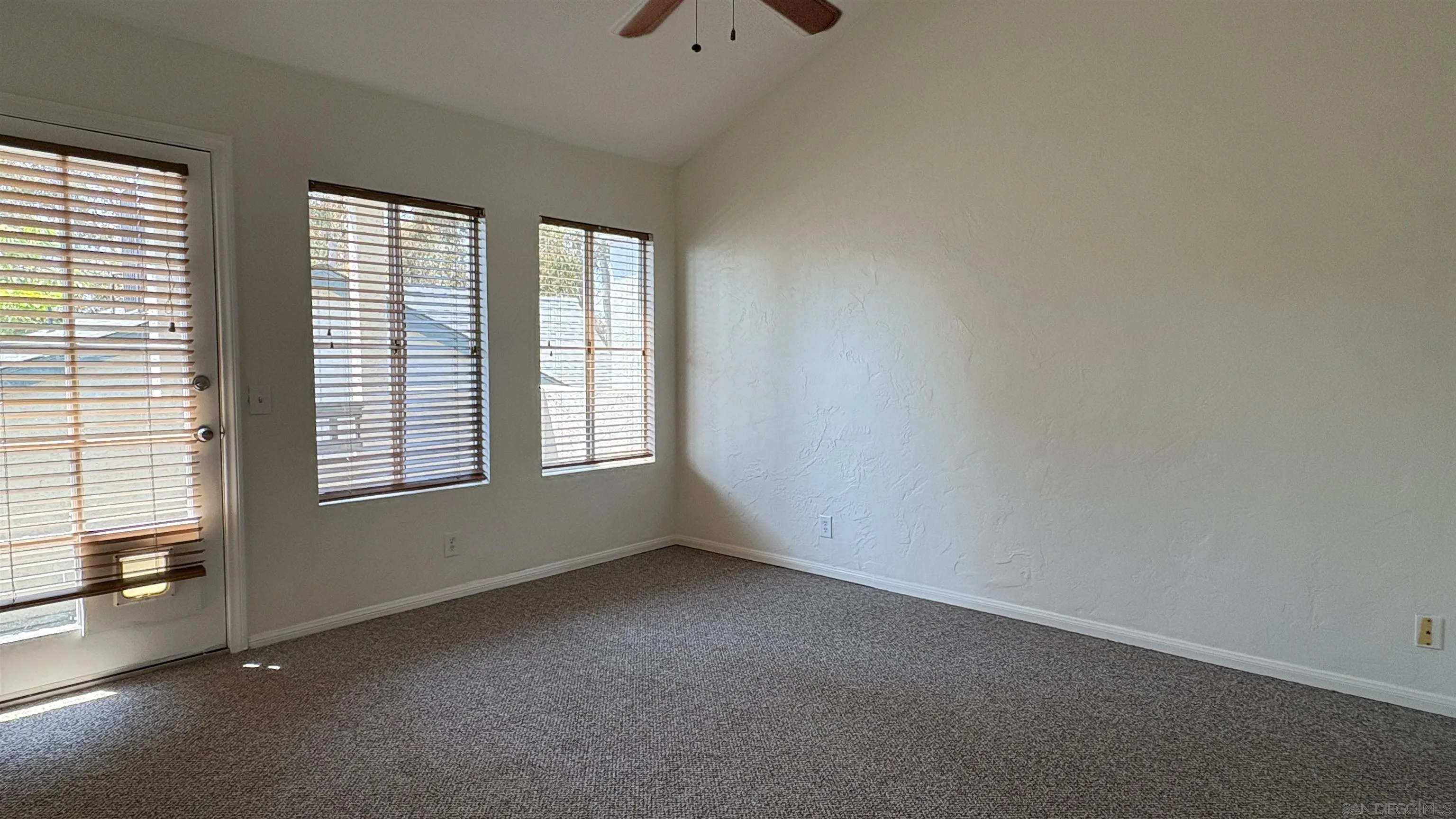 Photo #35: 250033500 Listing: Photo #35