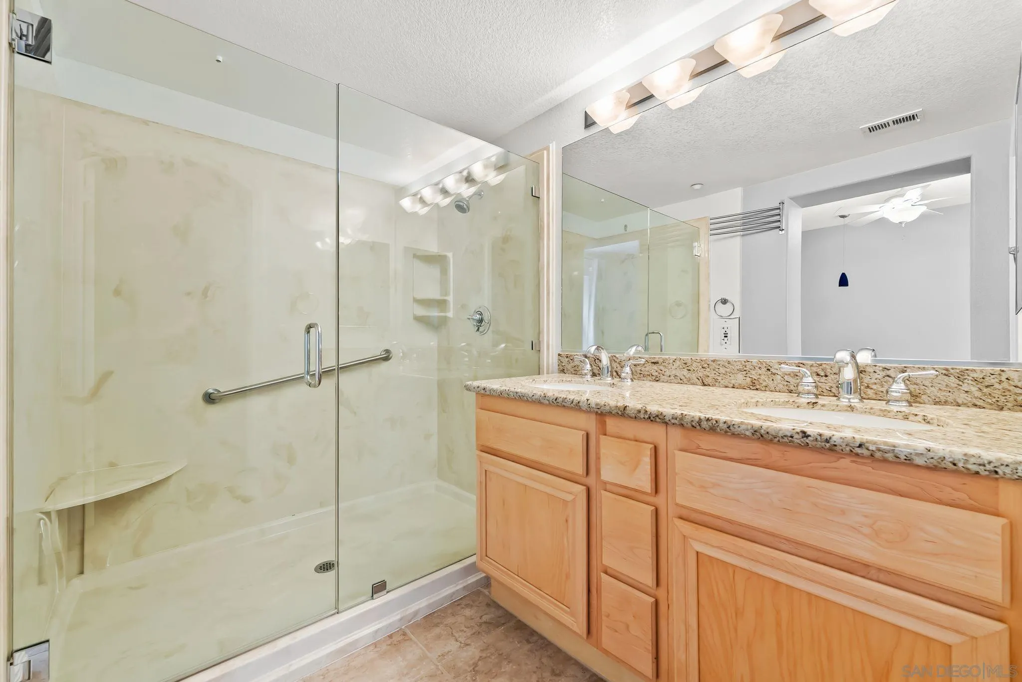 Photo #27: 250033509 Listing: Photo #27