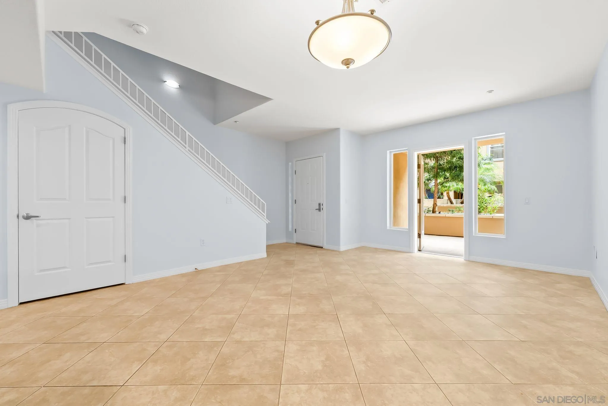Photo #13: 250033509 Listing: Photo #13