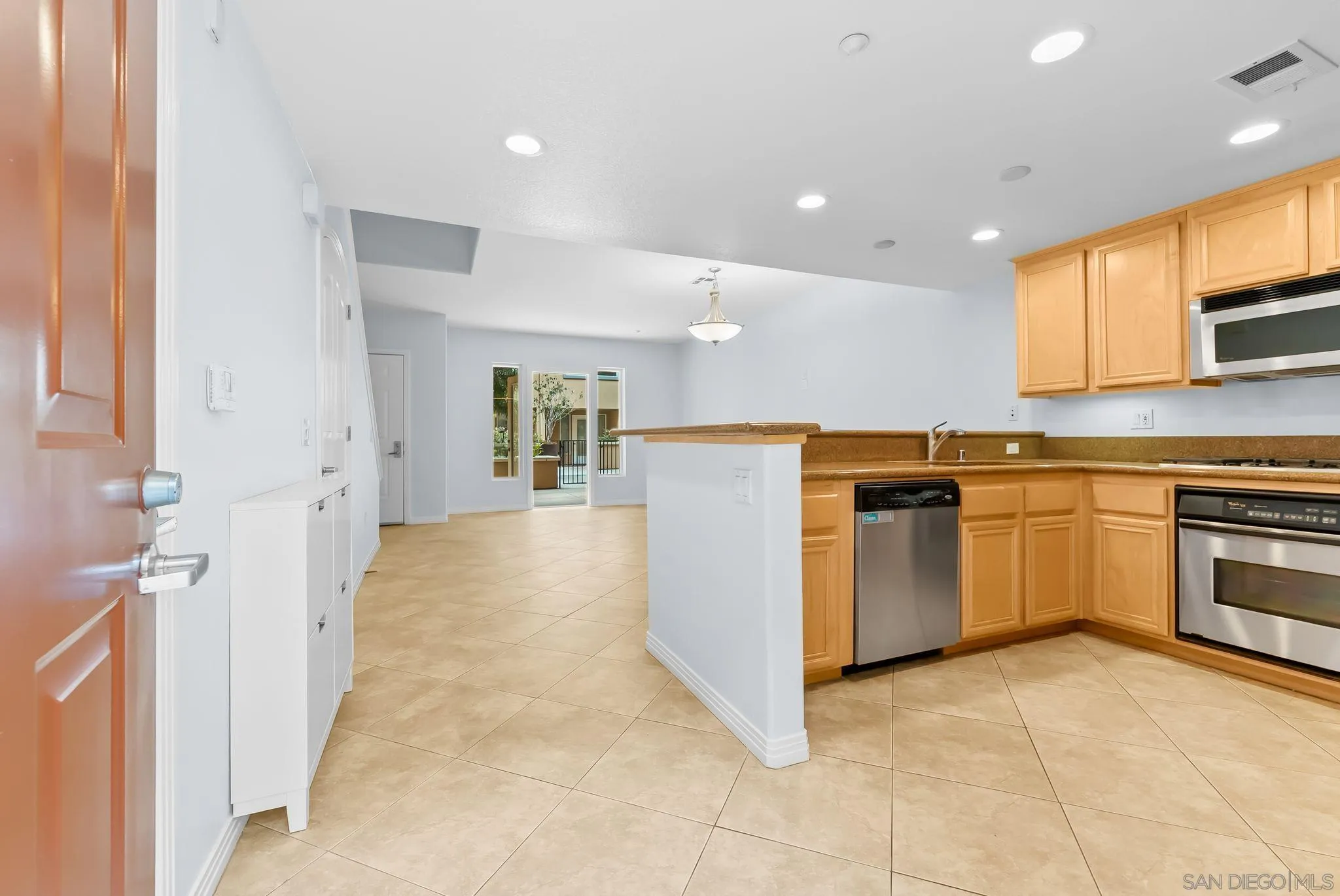 Photo #9: 250033509 Listing: Photo #9